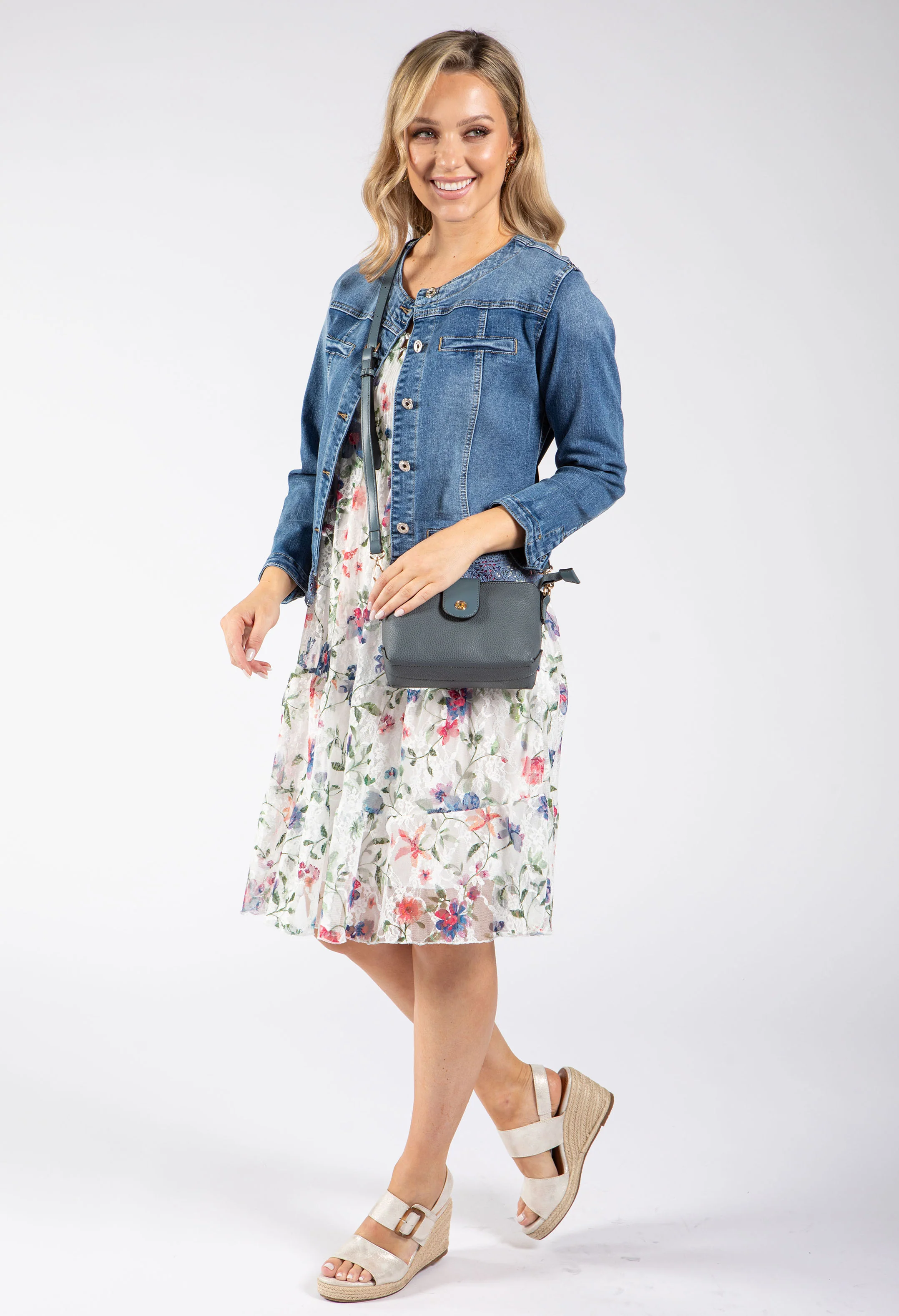 Floral Print Lace Short Dress - Image 3