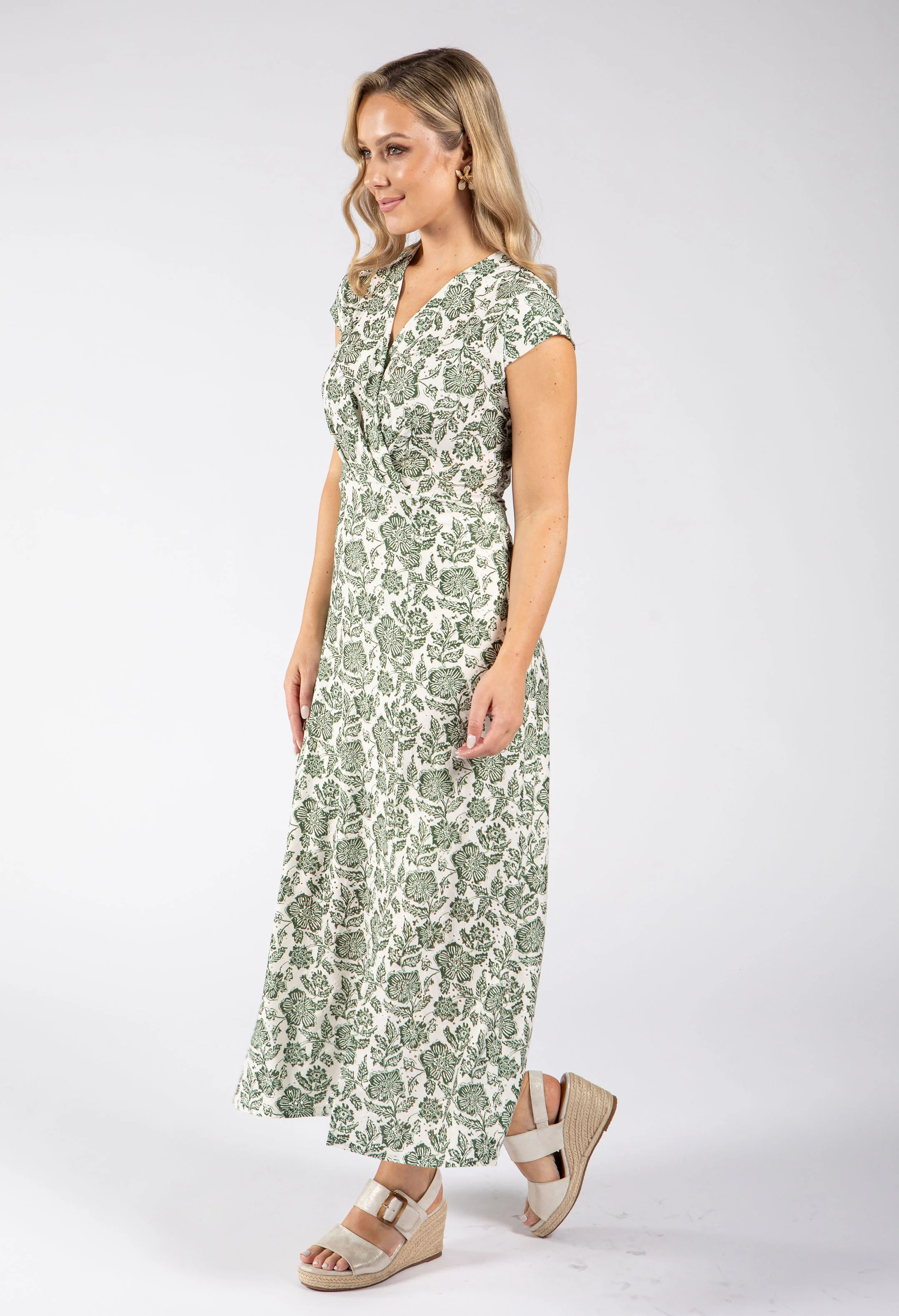Floral Print Sleeveless Wrap Midi Dress - Image 5