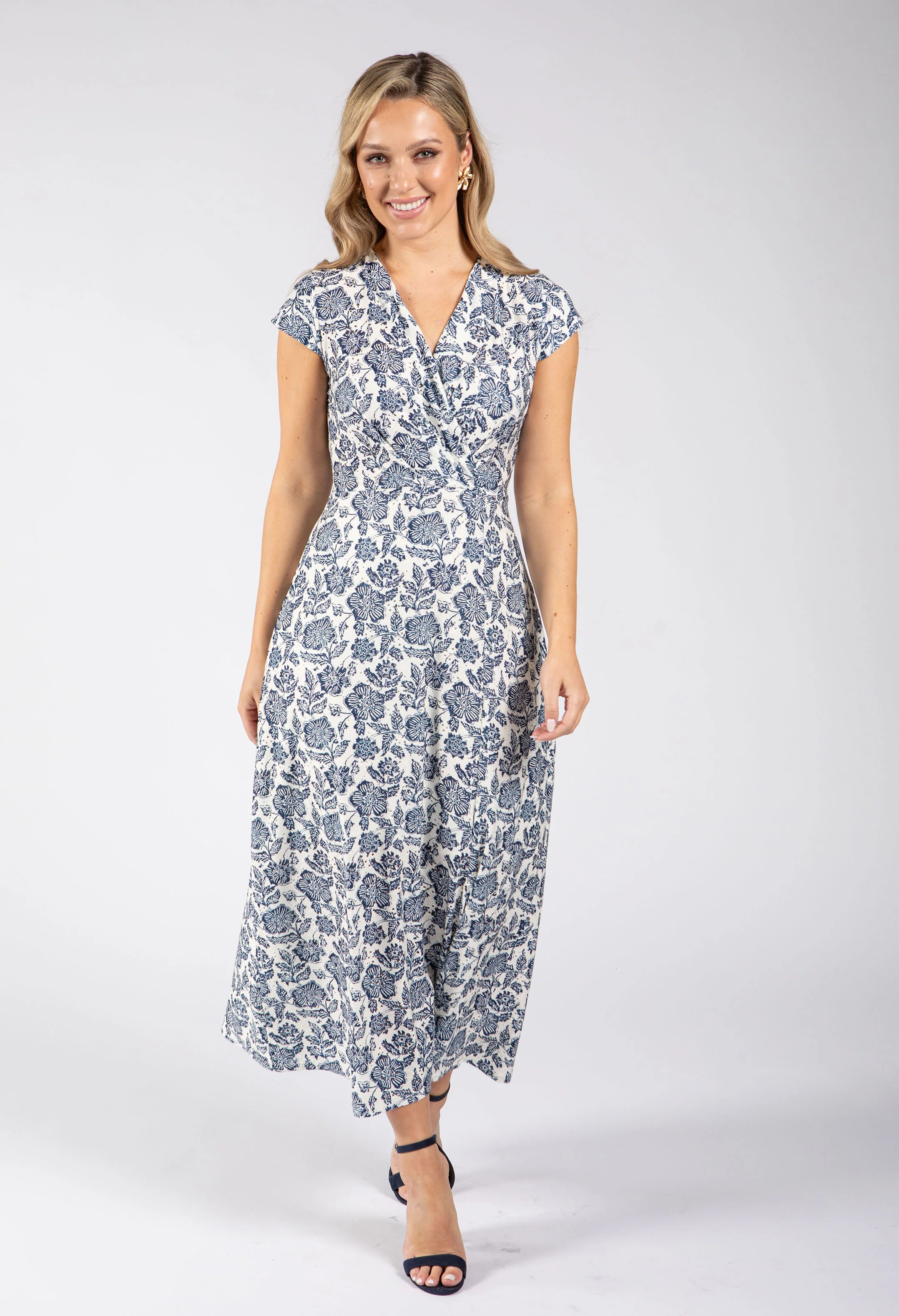 Floral Print Sleeveless Wrap Midi Dress - Image 7