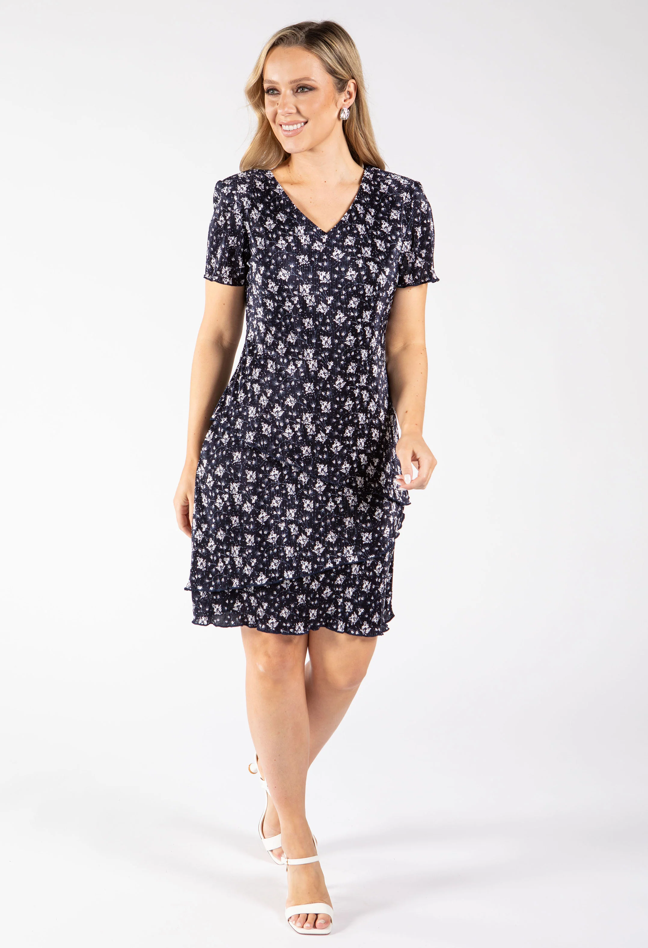 Floral Print Tiered Plisse Dress