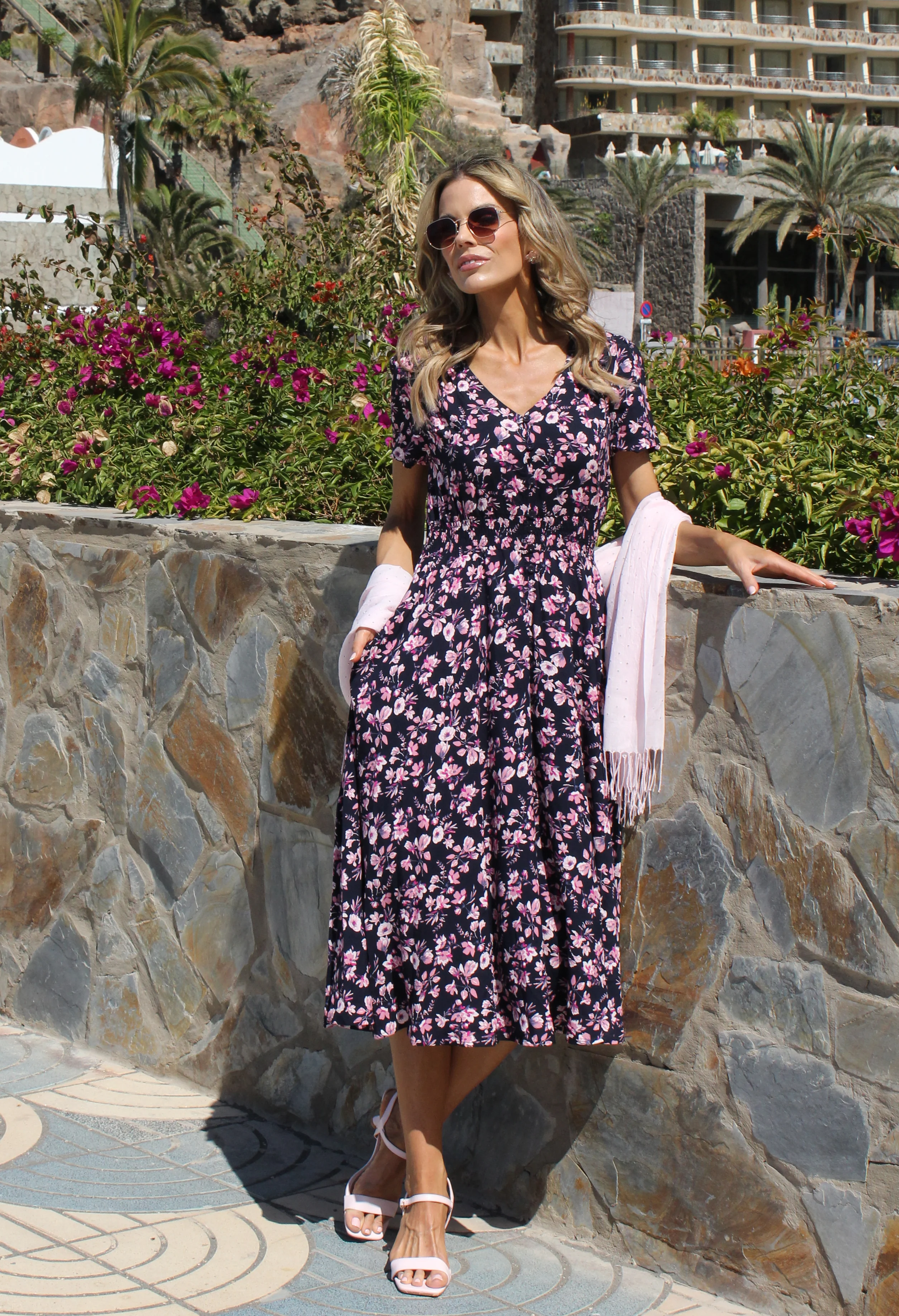 Floral Print V-Neck Midi Dress - Image 4
