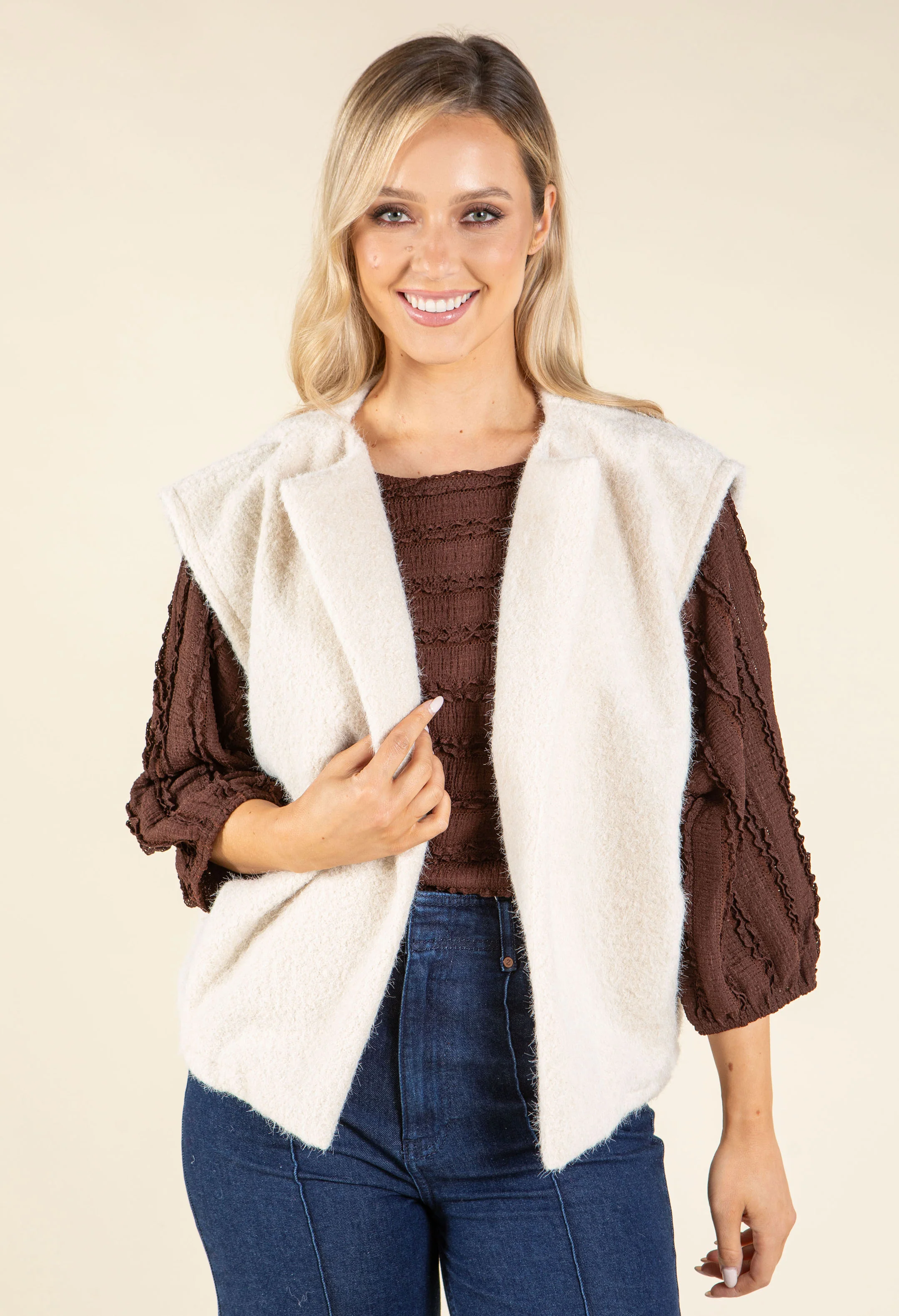 Fluffy Knit Vest - Image 15