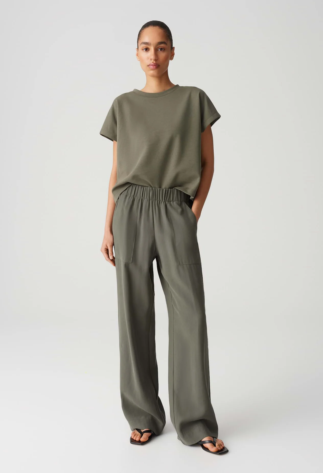 Ganne Loose Top - Image 2