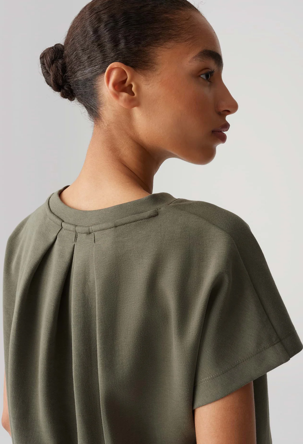 Ganne Loose Top - Image 5