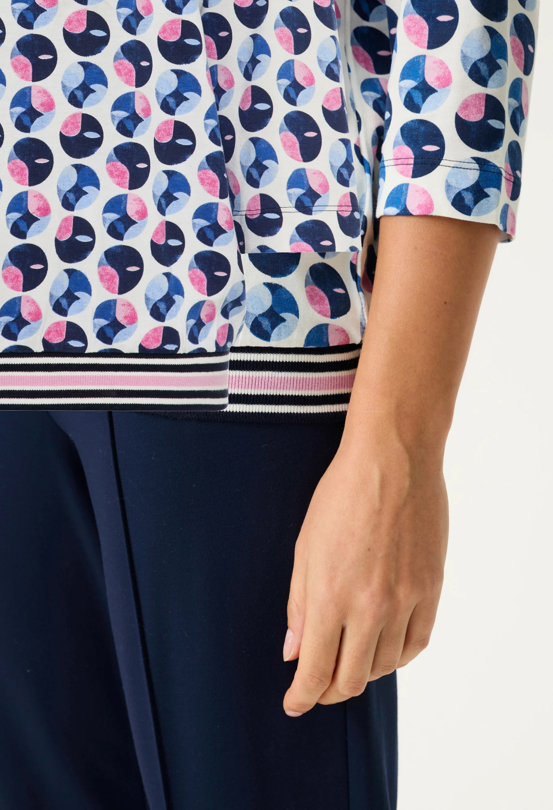 Geometric Print Top - Image 3