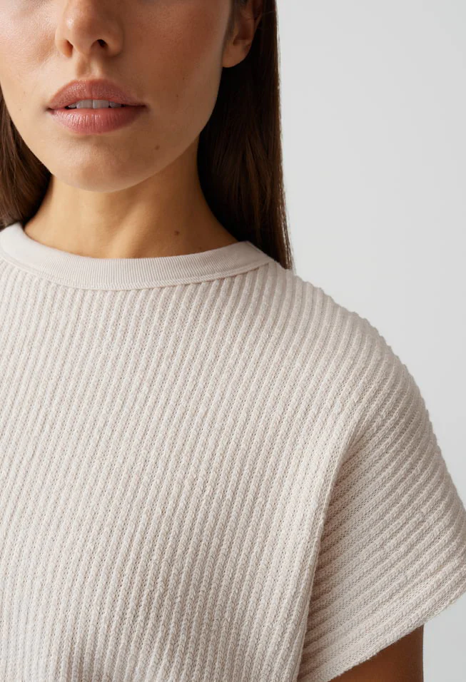 Ginte Ribbed Knit Vest - Image 4