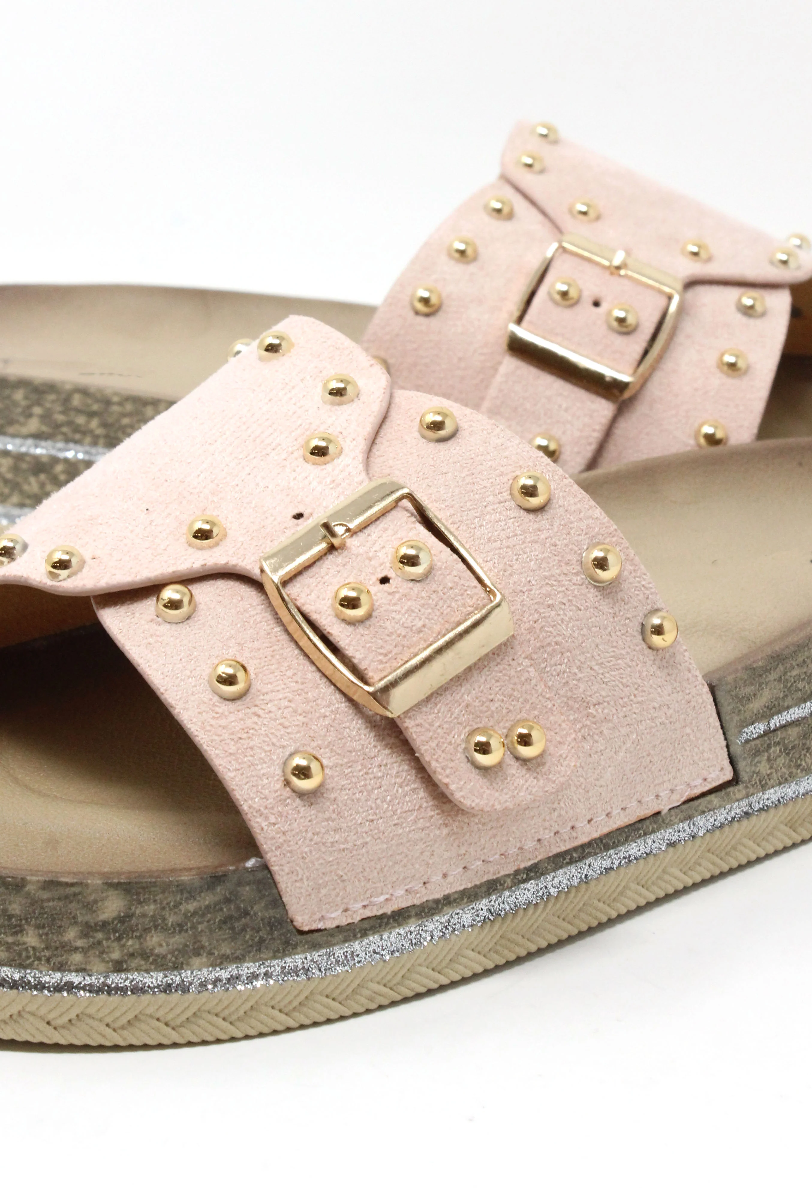 Golden Stud Slide - Image 10