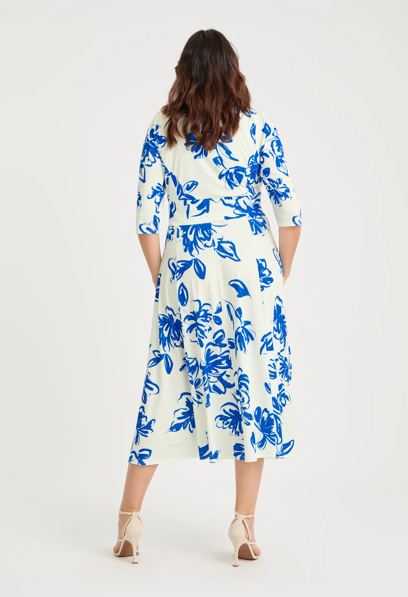 Helena Curve+ Midi Dress - Image 5