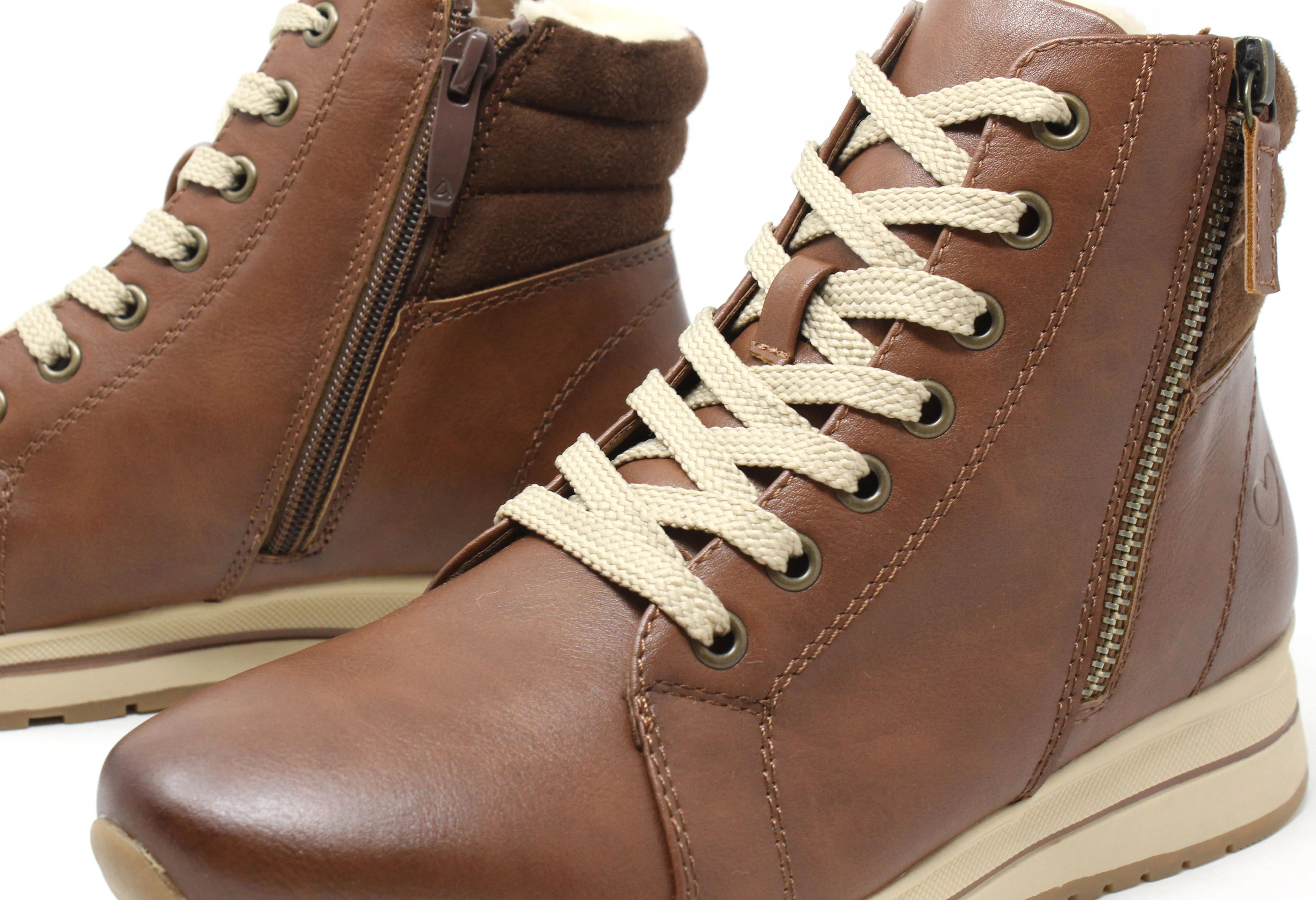 High Top Trainer - Image 8