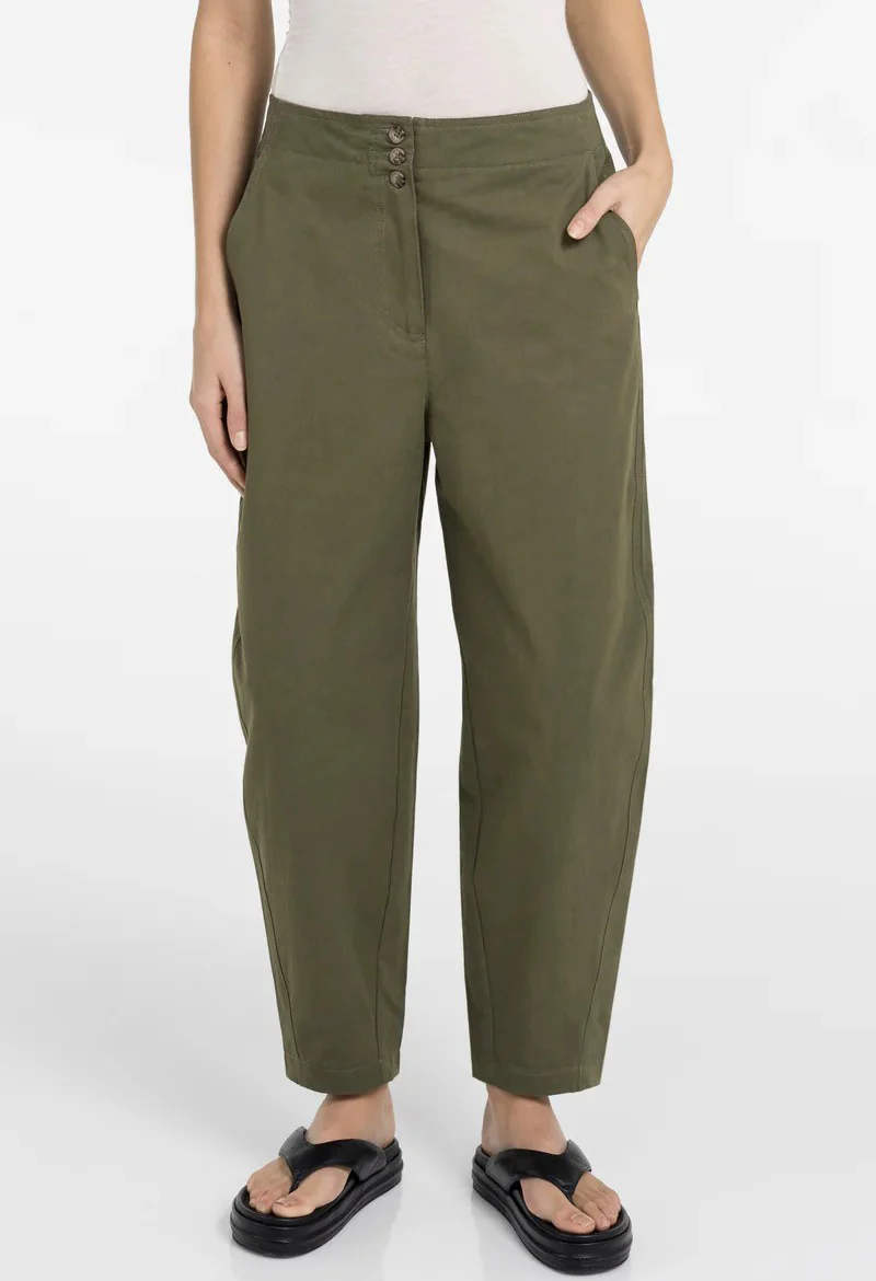 High waist barrel trousers with button detail - Image 3