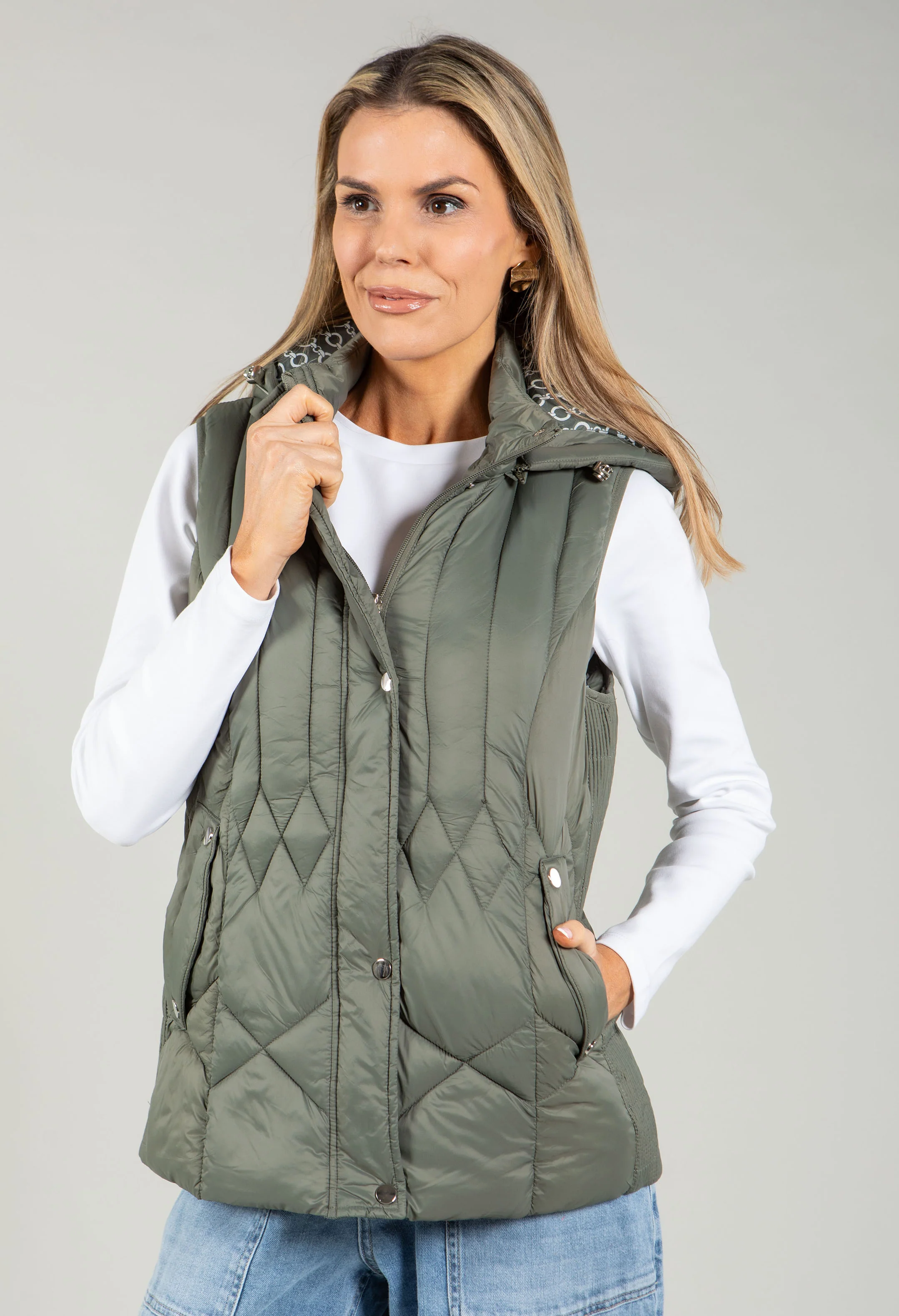 Hooded Quilted Gilet - Image 2