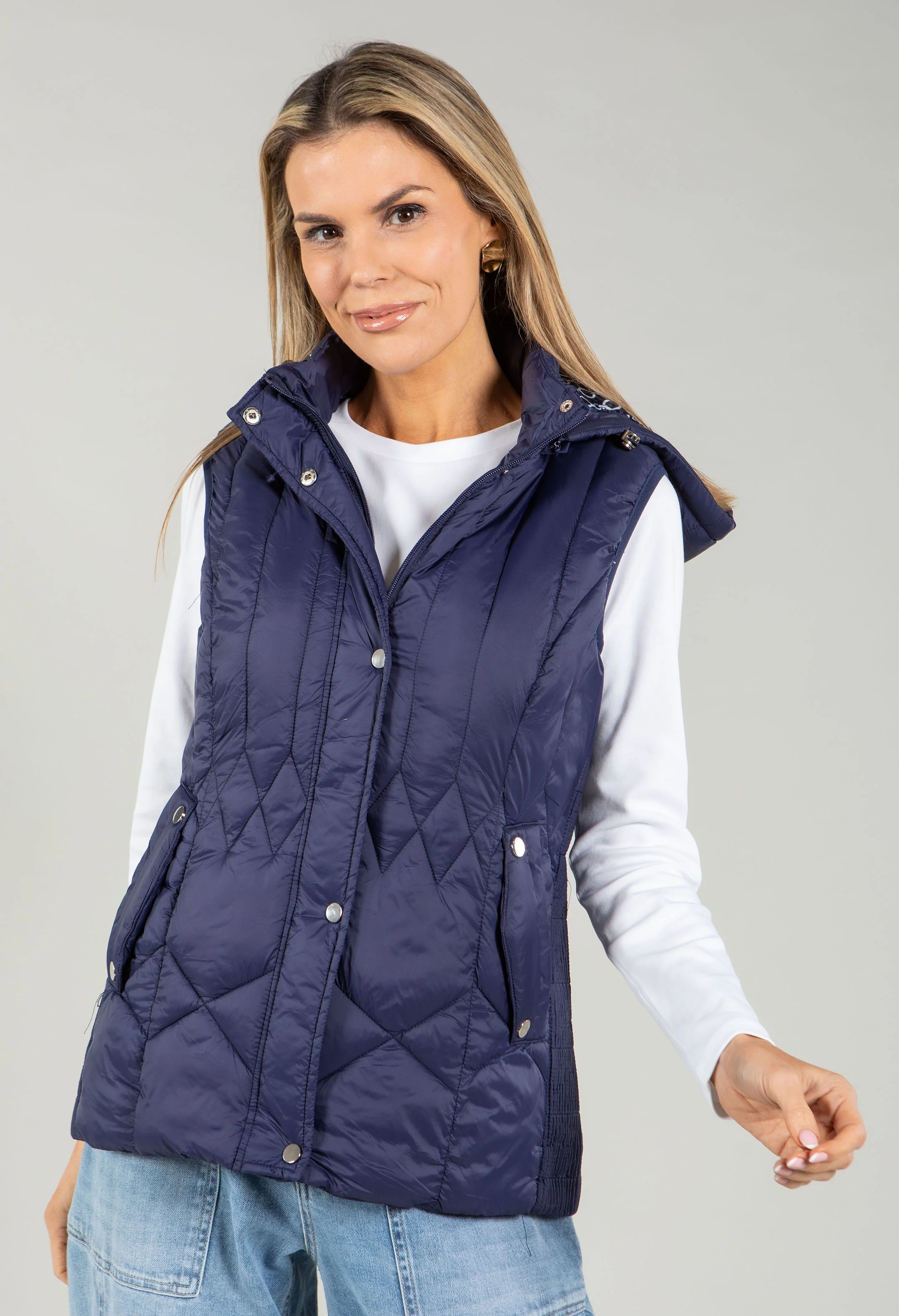 Hooded Quilted Gilet - Image 5
