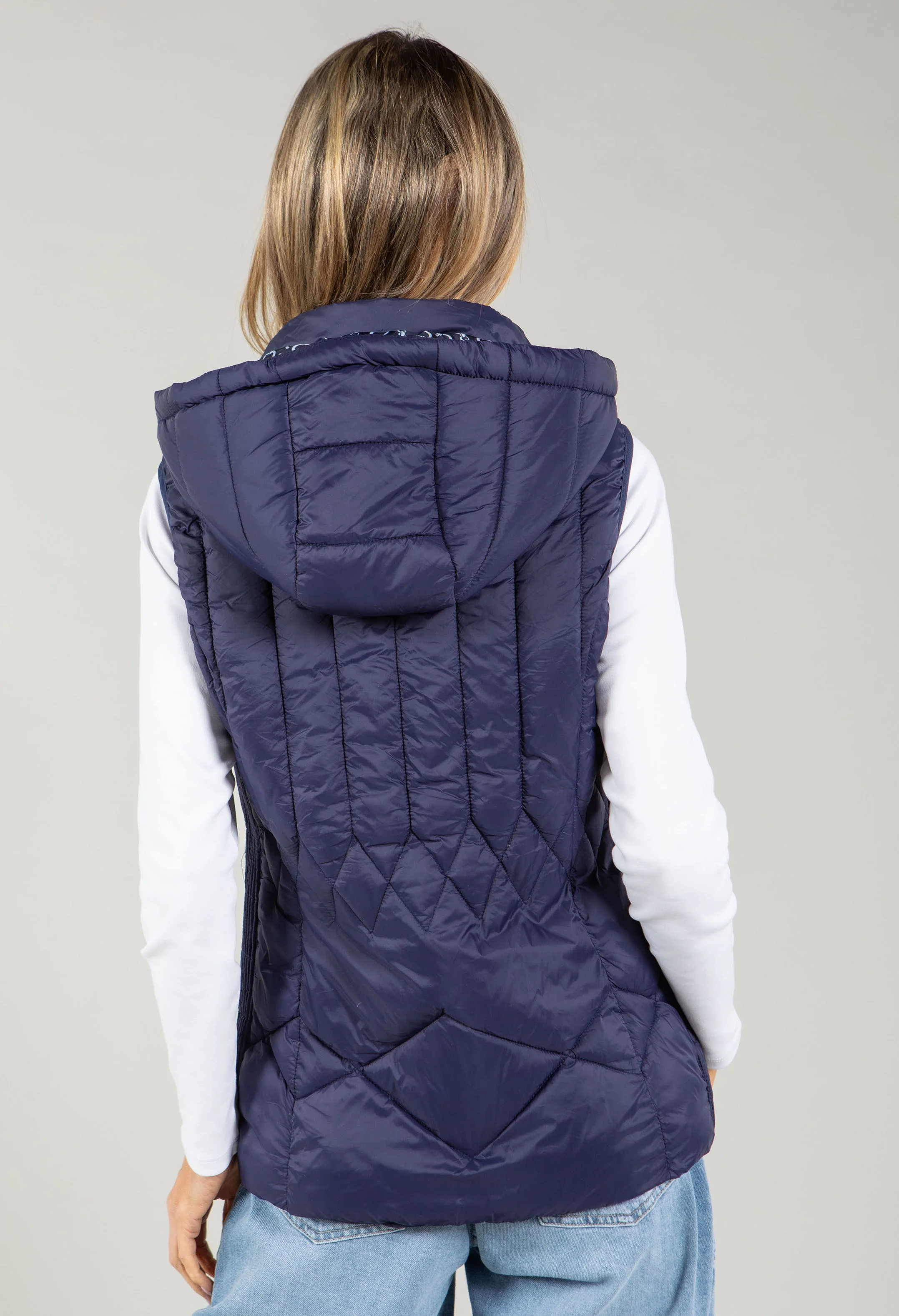 Hooded Quilted Gilet - Image 8