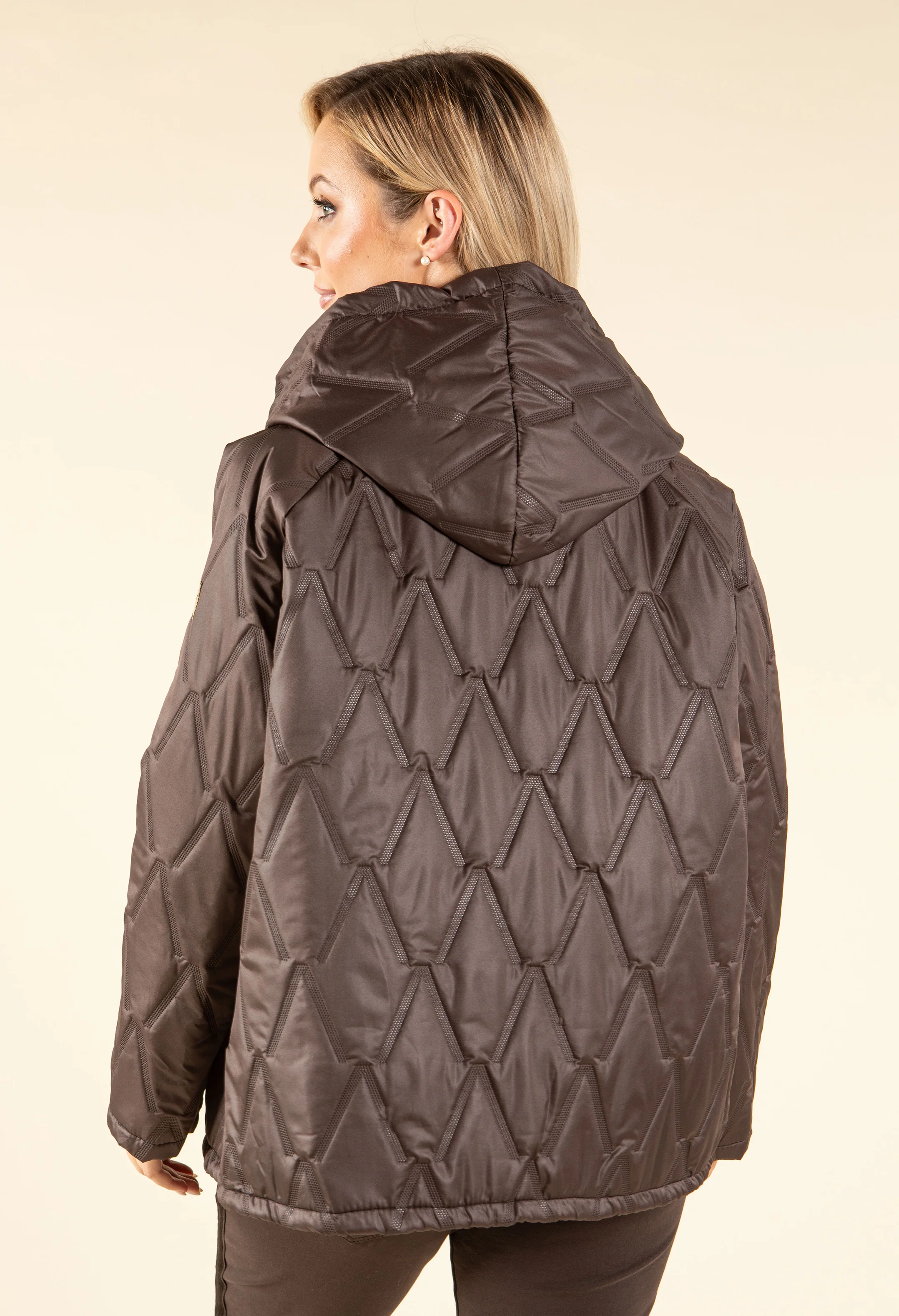 Hooded Quilted Jacket - Image 9