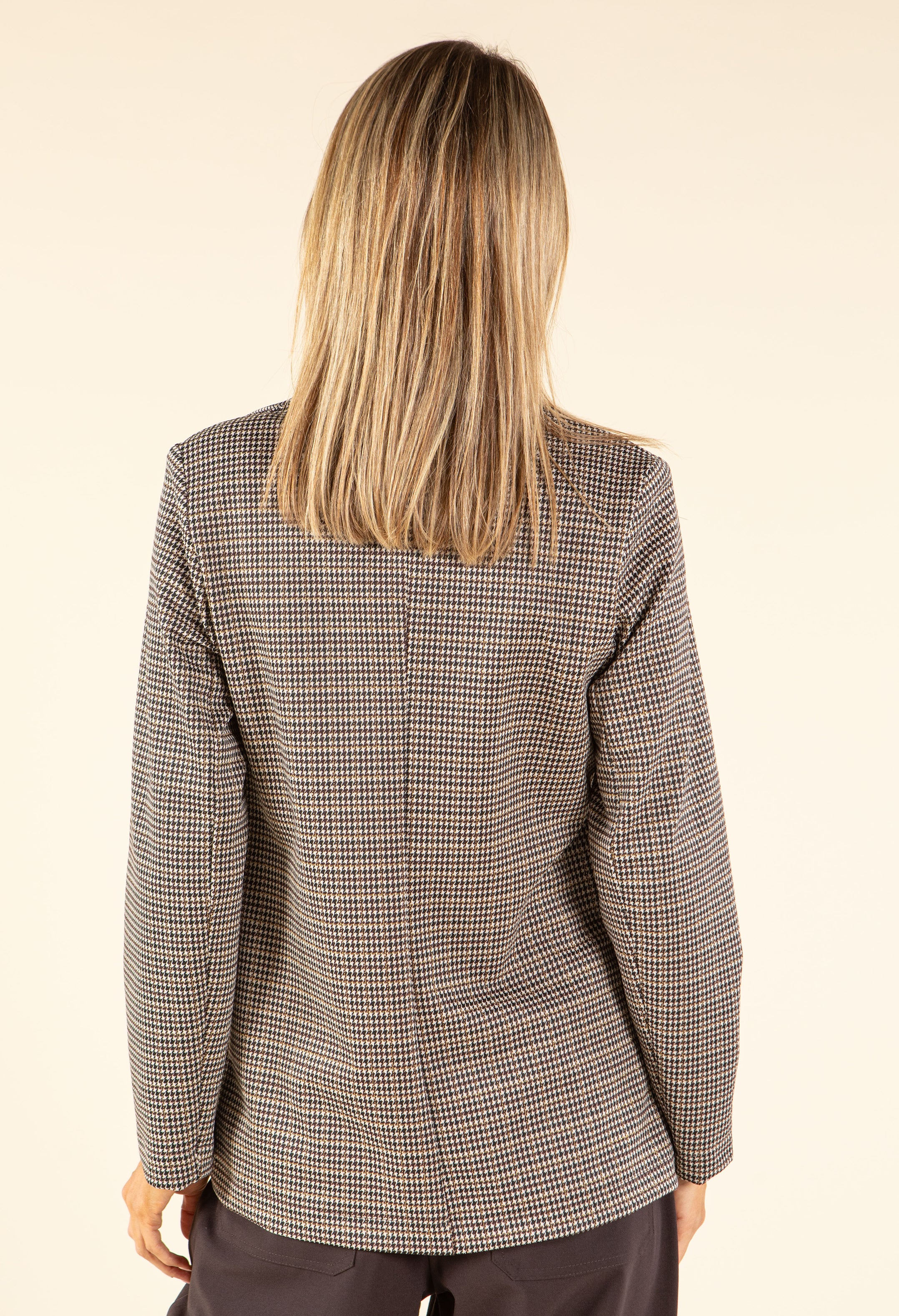 Houndstooth Buckle Detail Blazer - Image 5