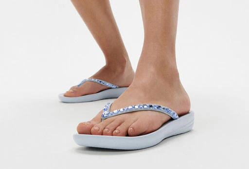IQUSHION Multi-Crystal Toe-Posts - Image 2