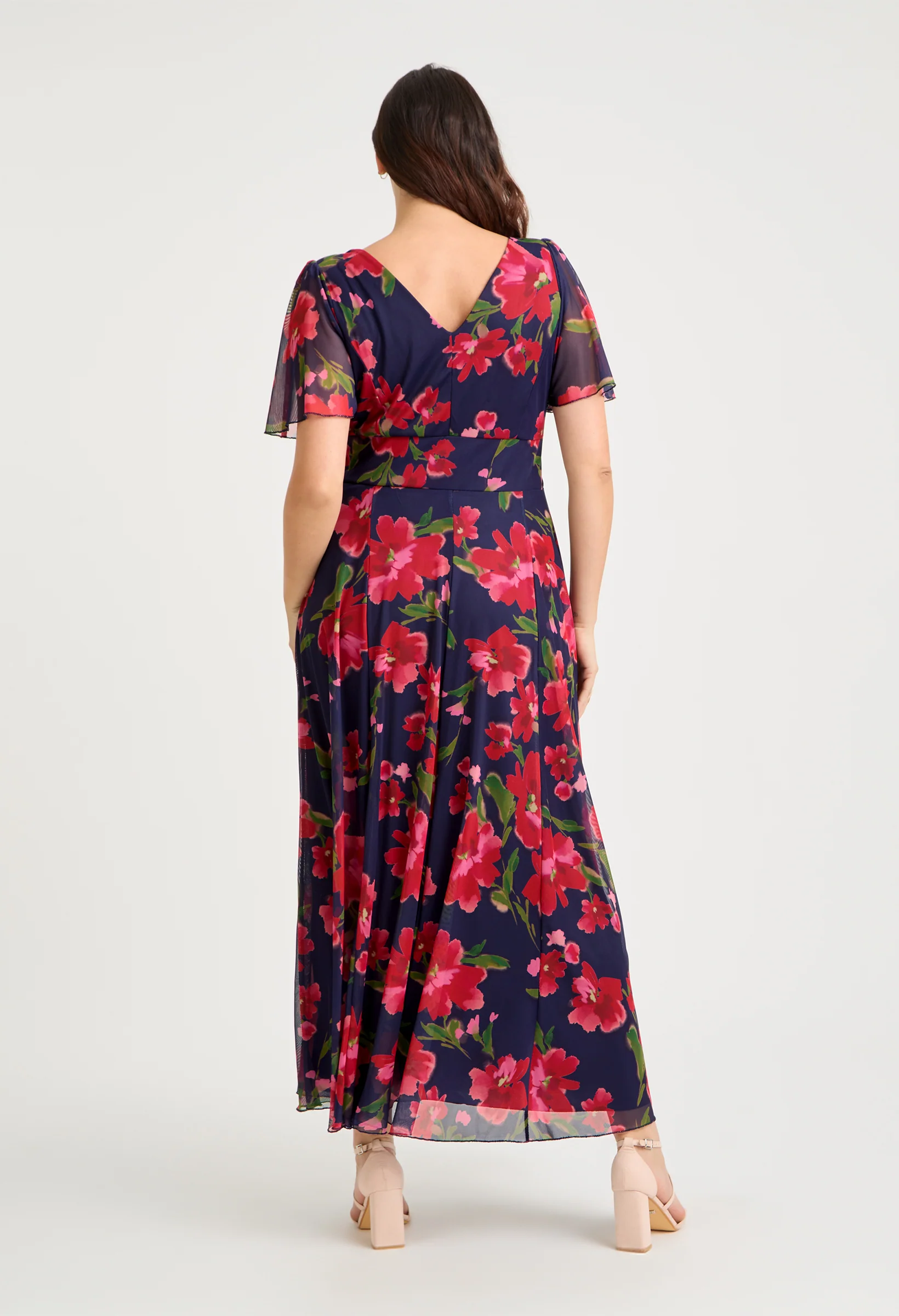 Isabelle Curve+ Angel Sleeve Maxi Dress - Image 5