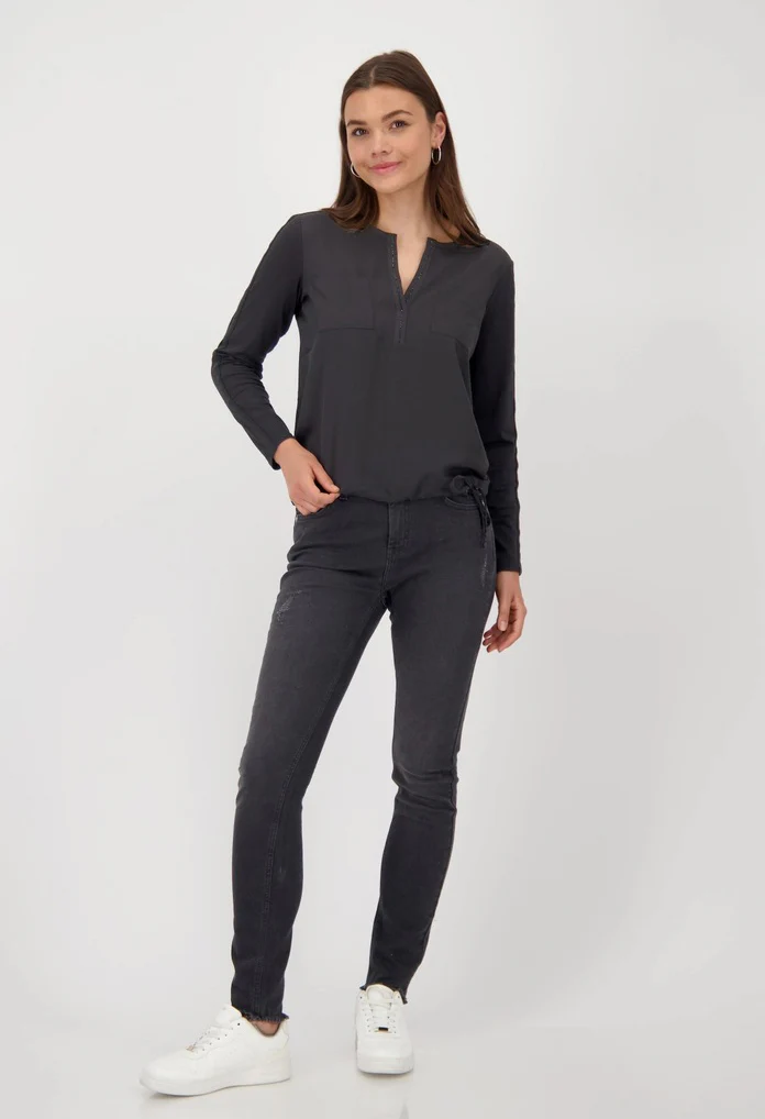 Jewellery Detail Blouse - Image 10