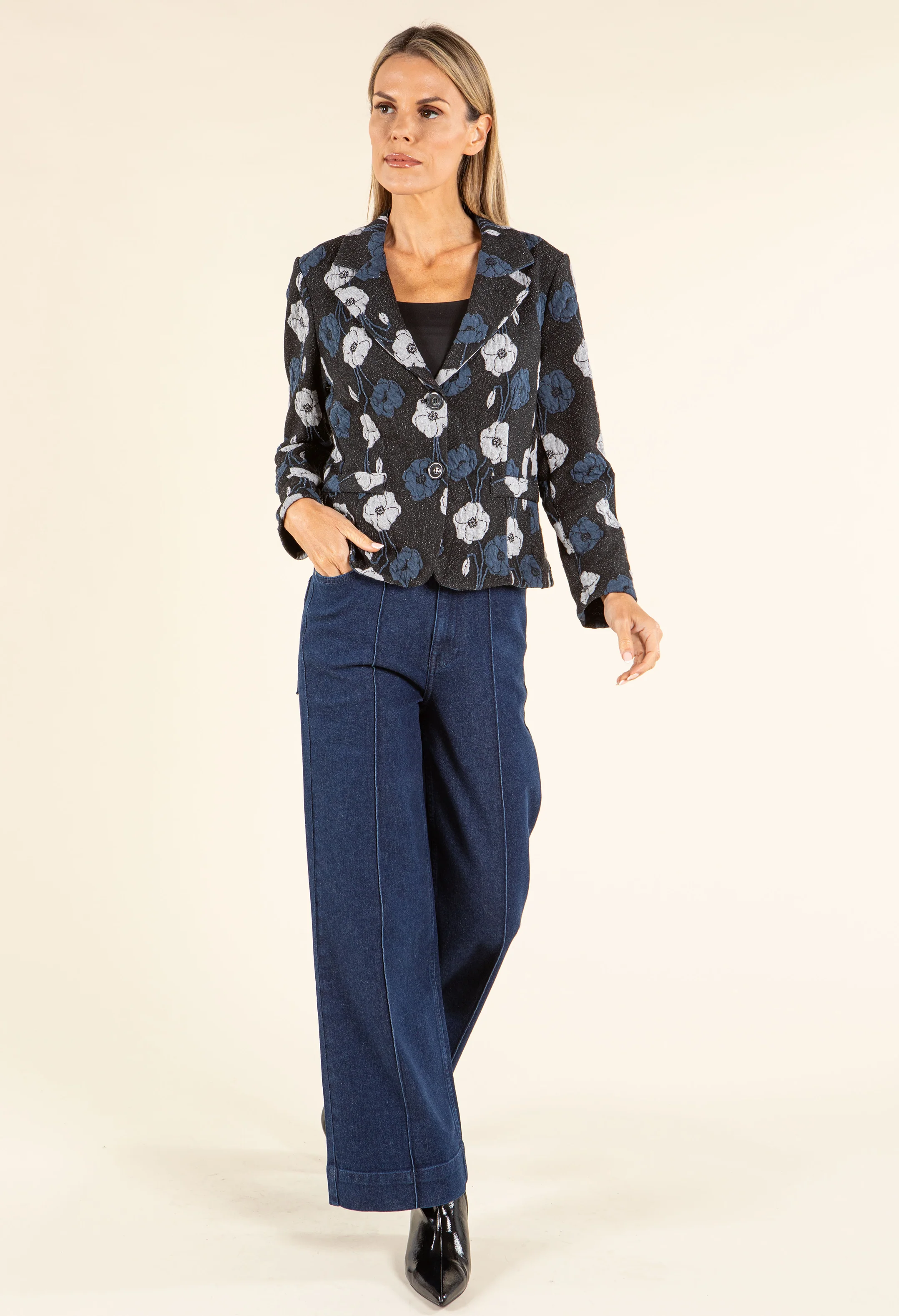 Julie Jacquard Blazer