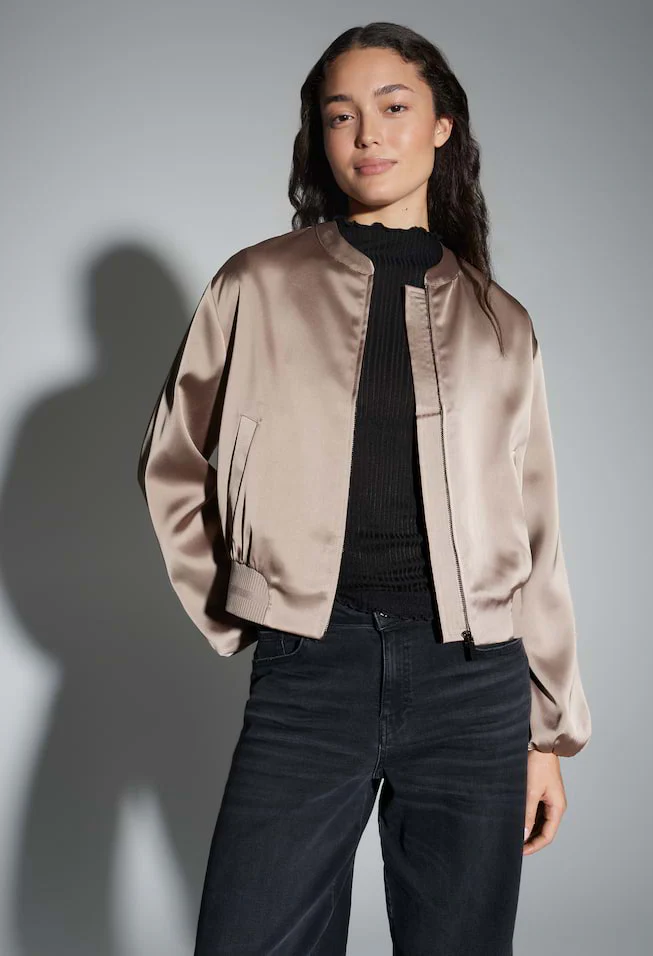 Jupita Satin blouson jacket - Image 2