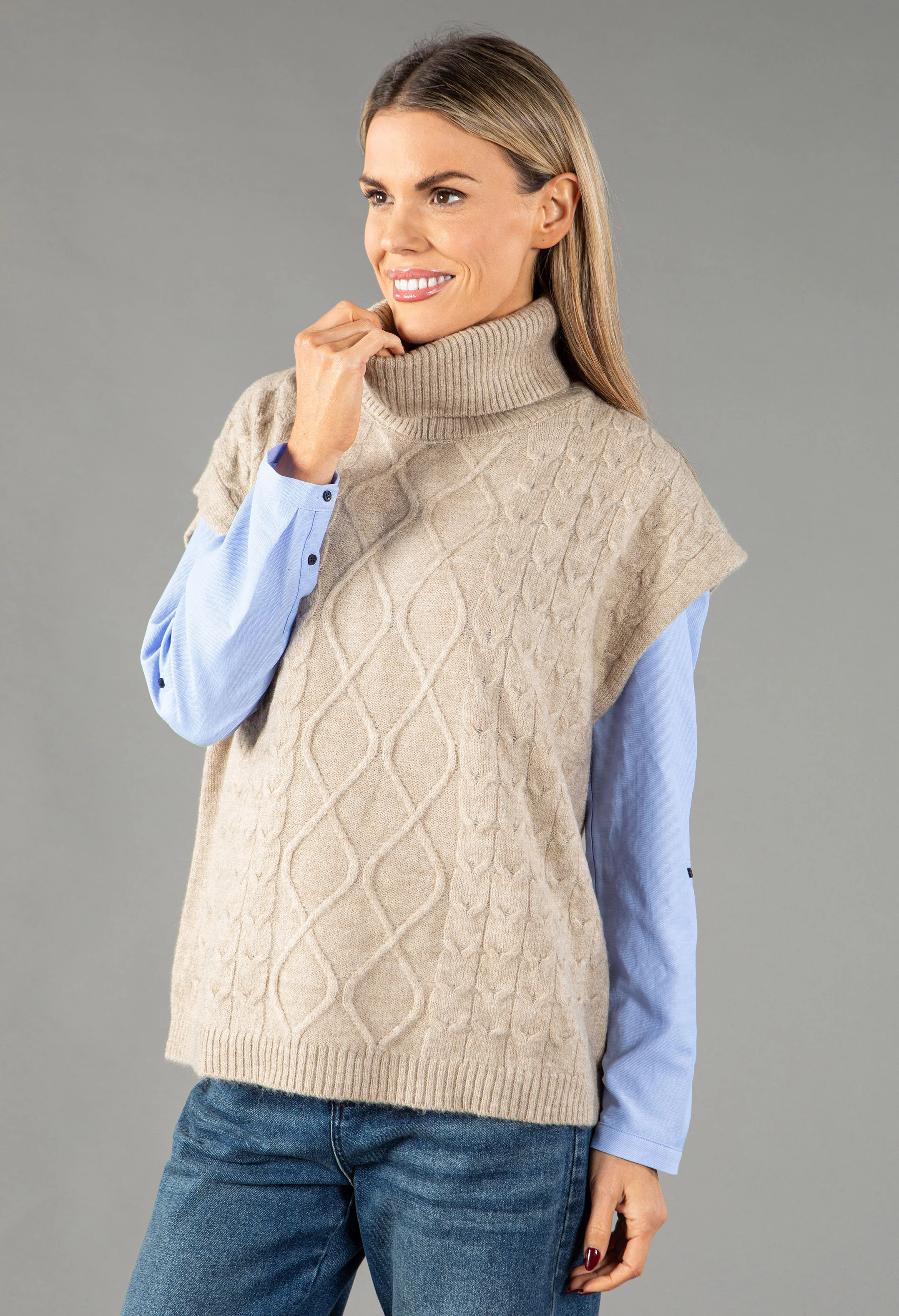 Knit Sweater Vest - Image 10