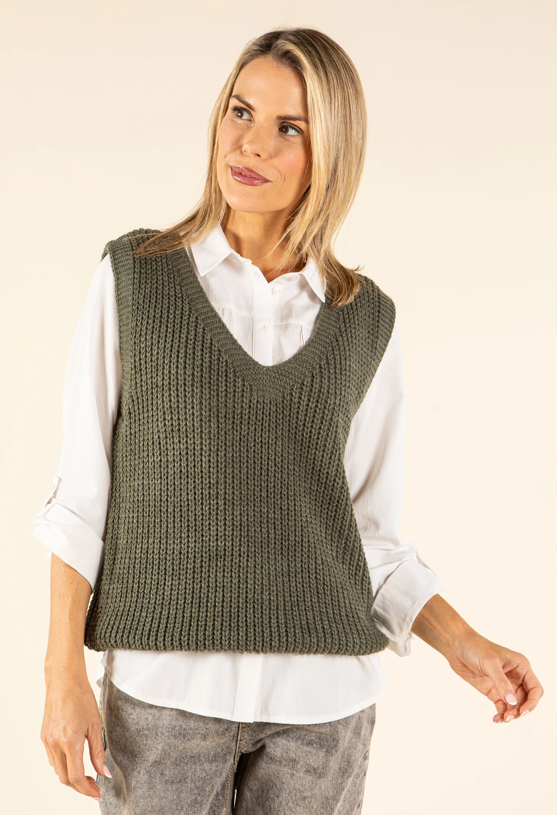 Soft Knit V-Neck Vest - Image 15