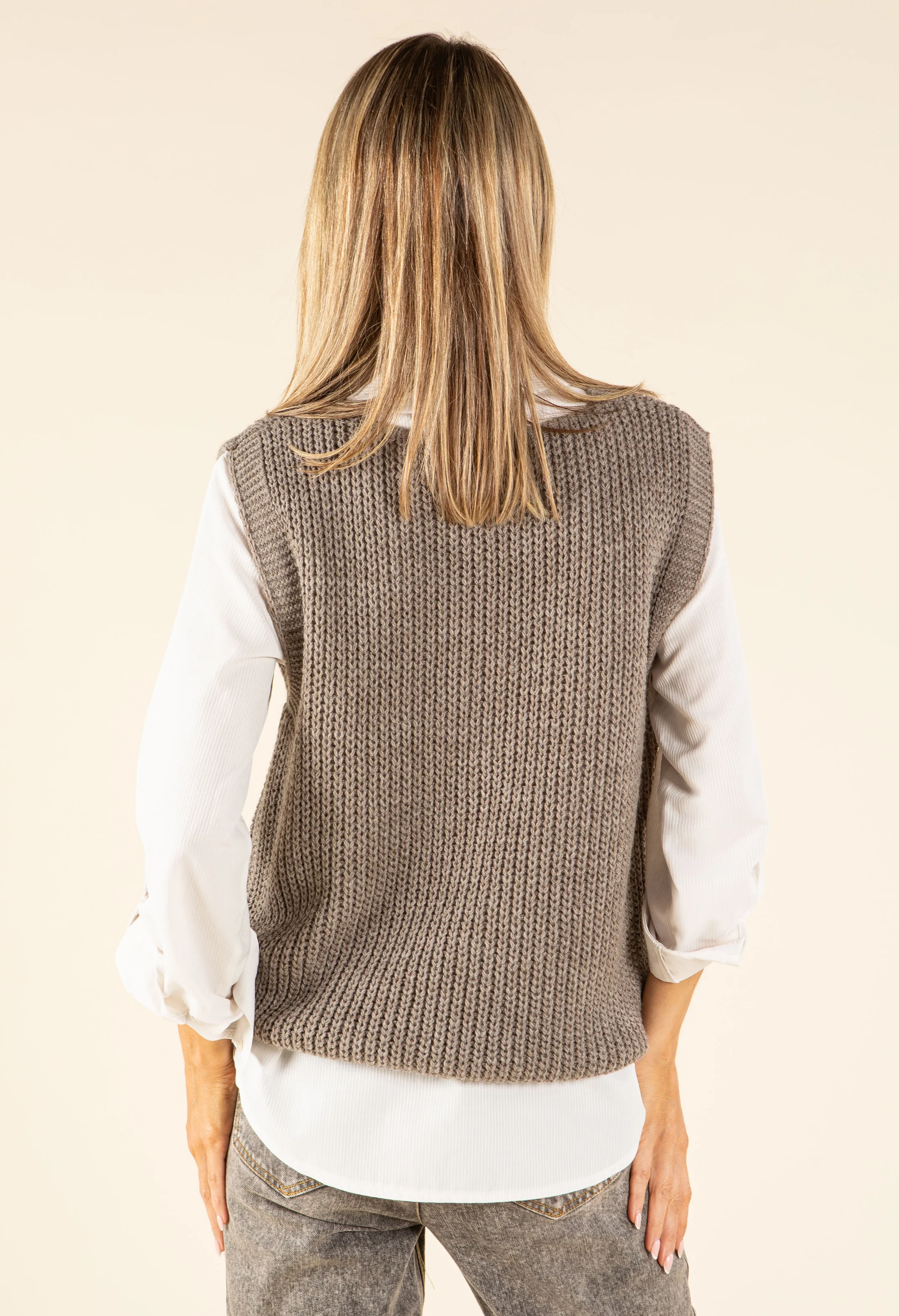 Soft Knit V-Neck Vest - Image 4