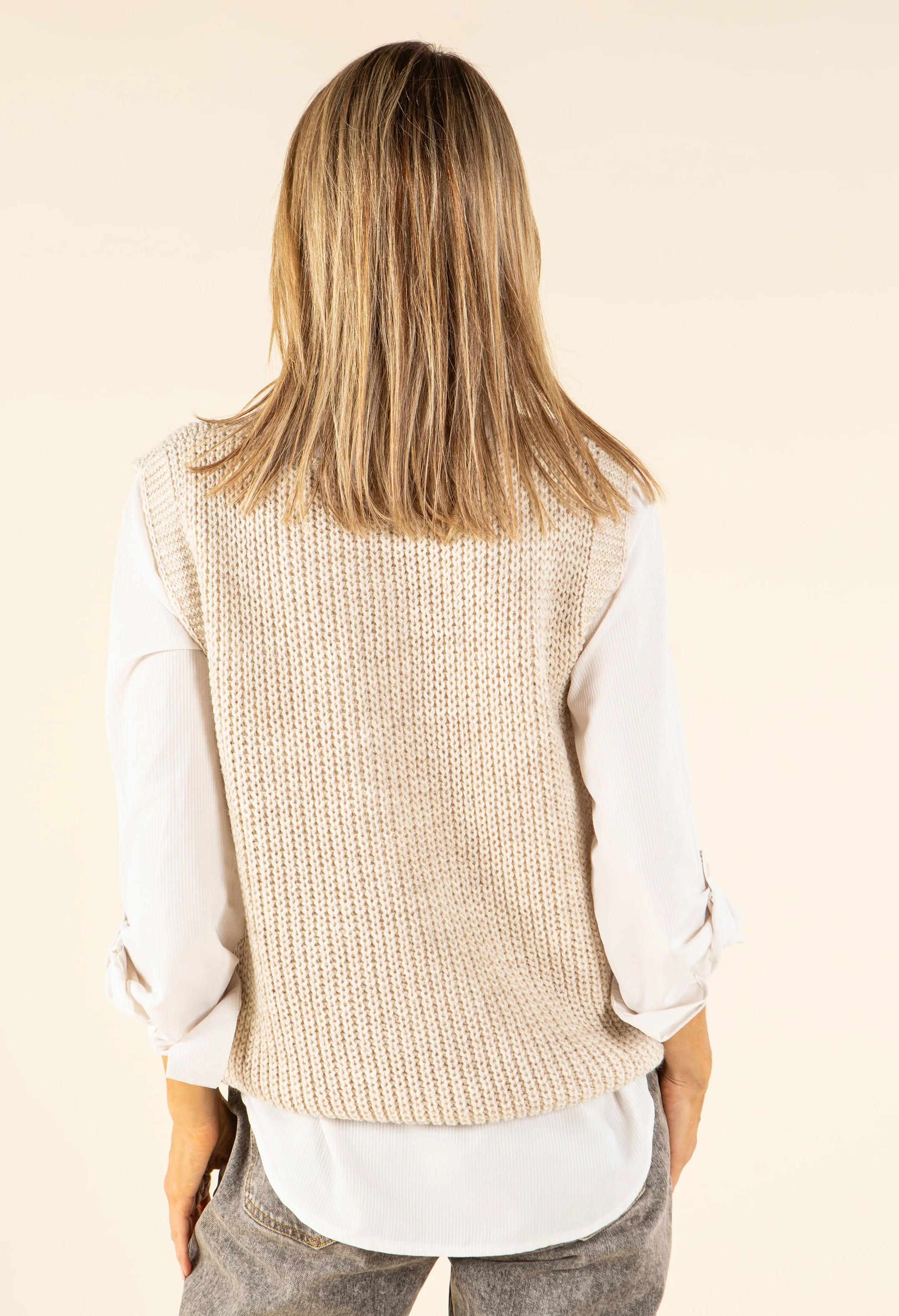 Soft Knit V-Neck Vest - Image 9