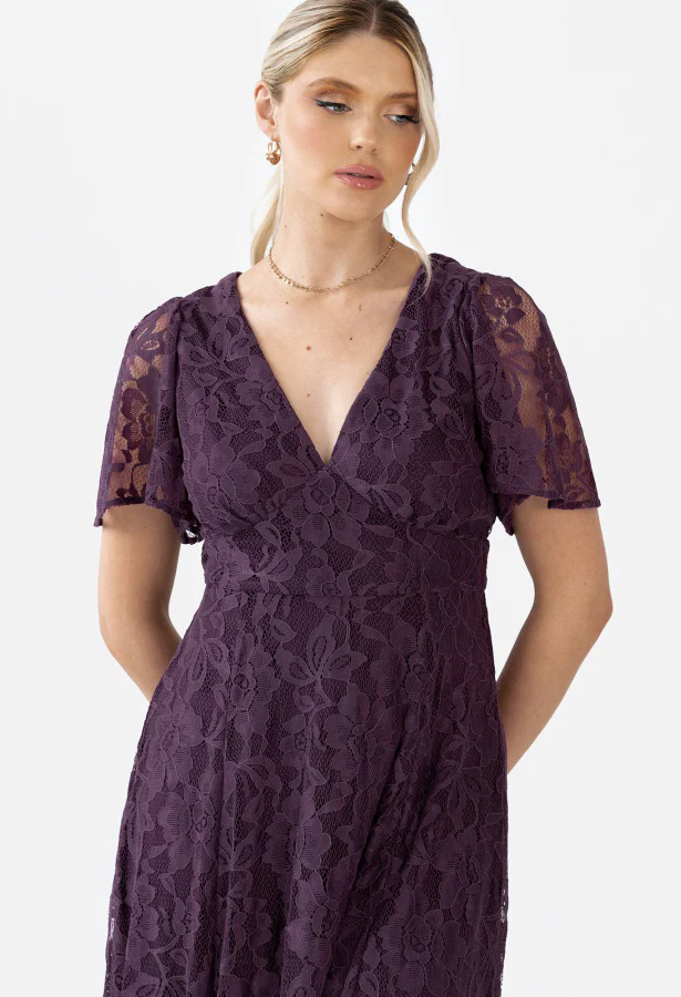 Lace V-Neck Angel Sleeve Maxi Dress - Image 5