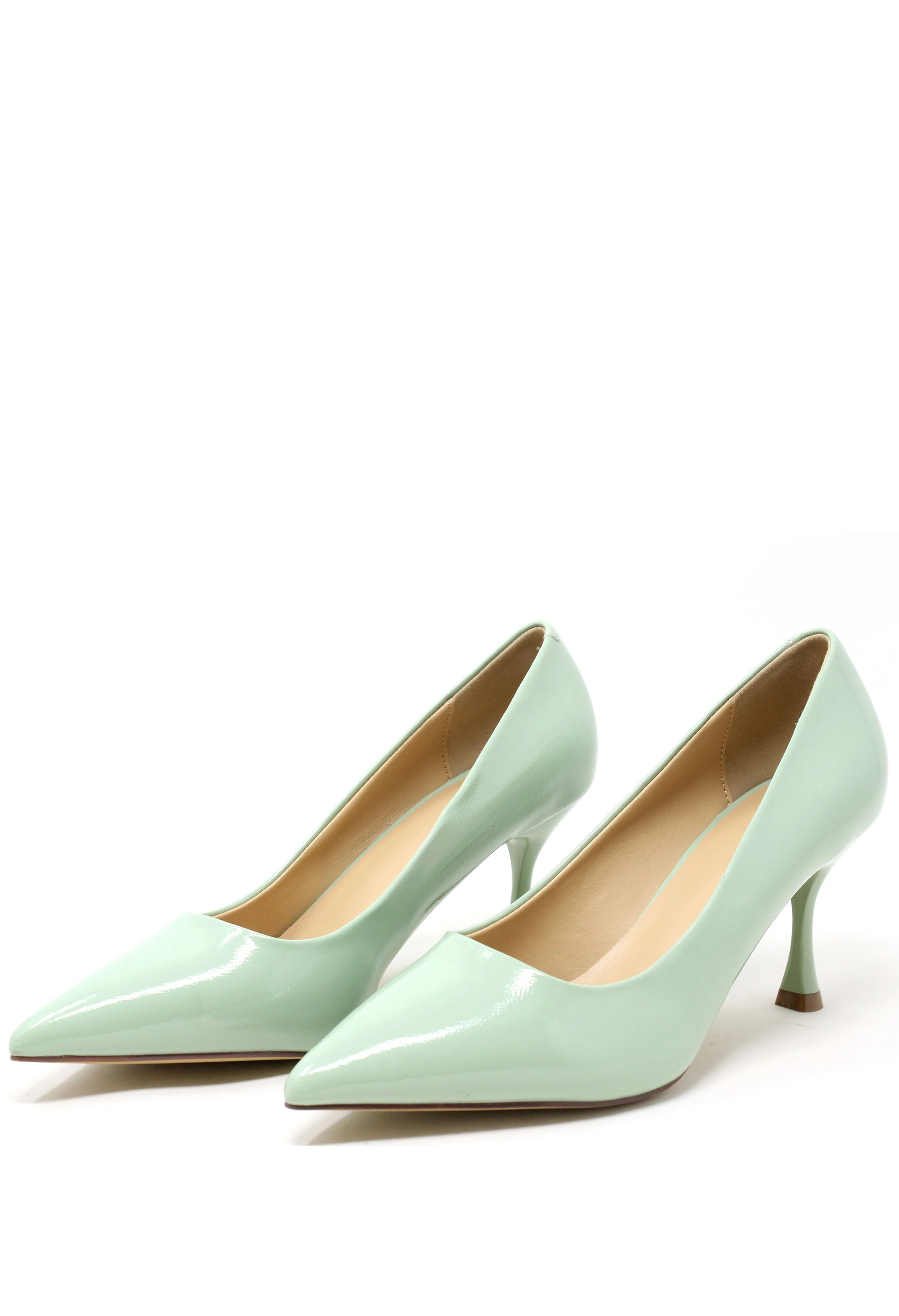 Lacquer Look Heel - Image 4