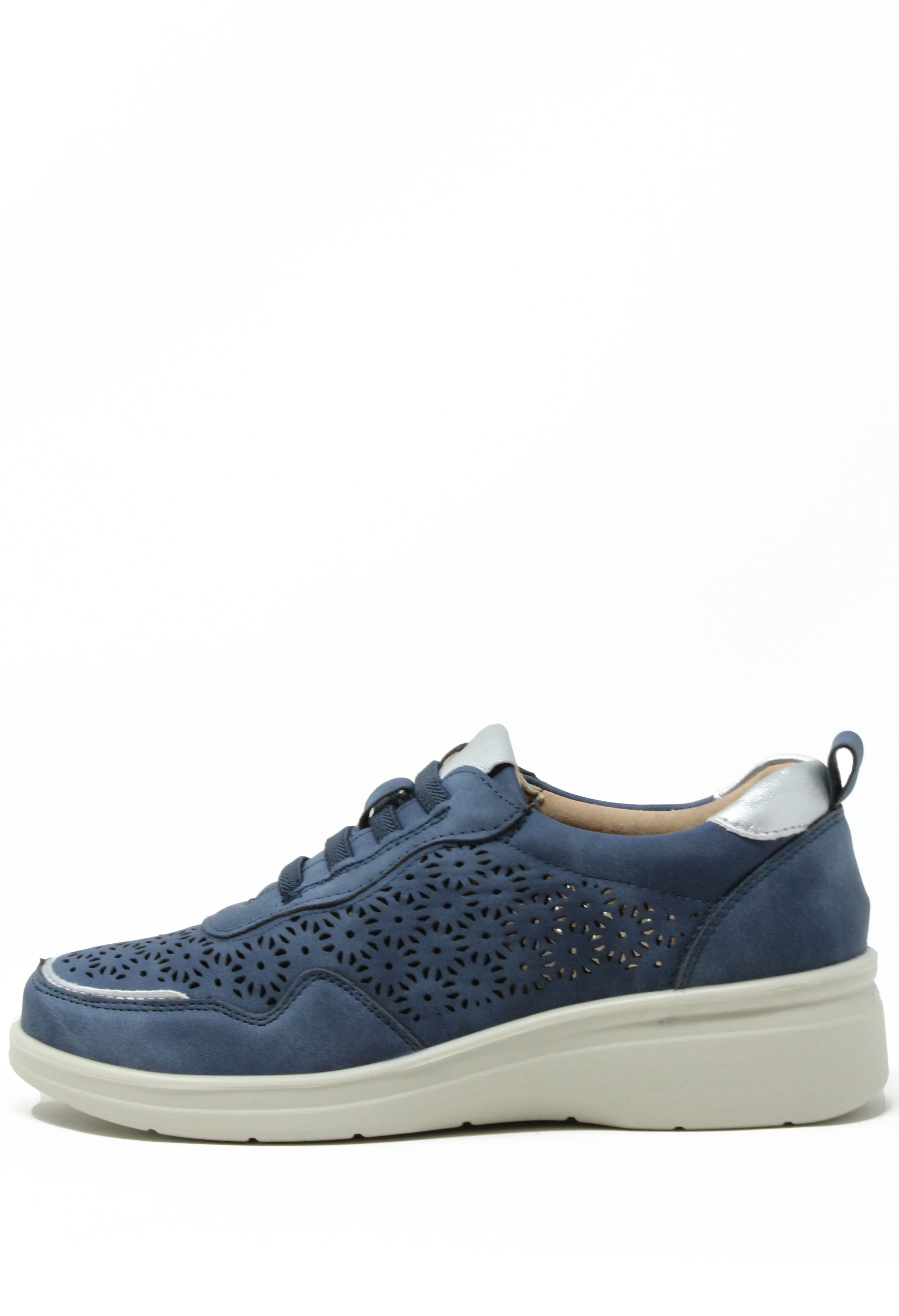 Laser Cut Trainer - Image 2