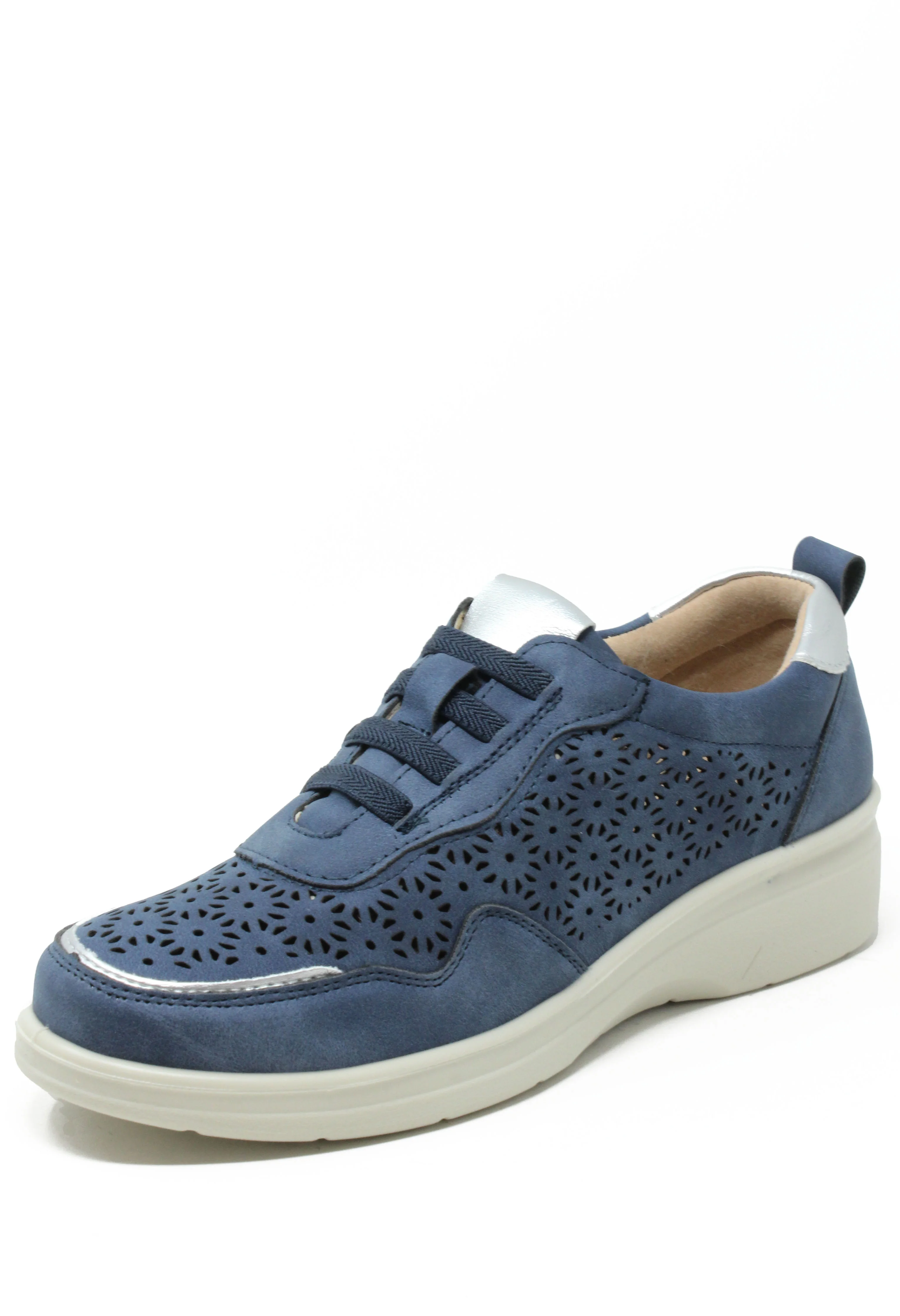 Laser Cut Trainer - Image 3