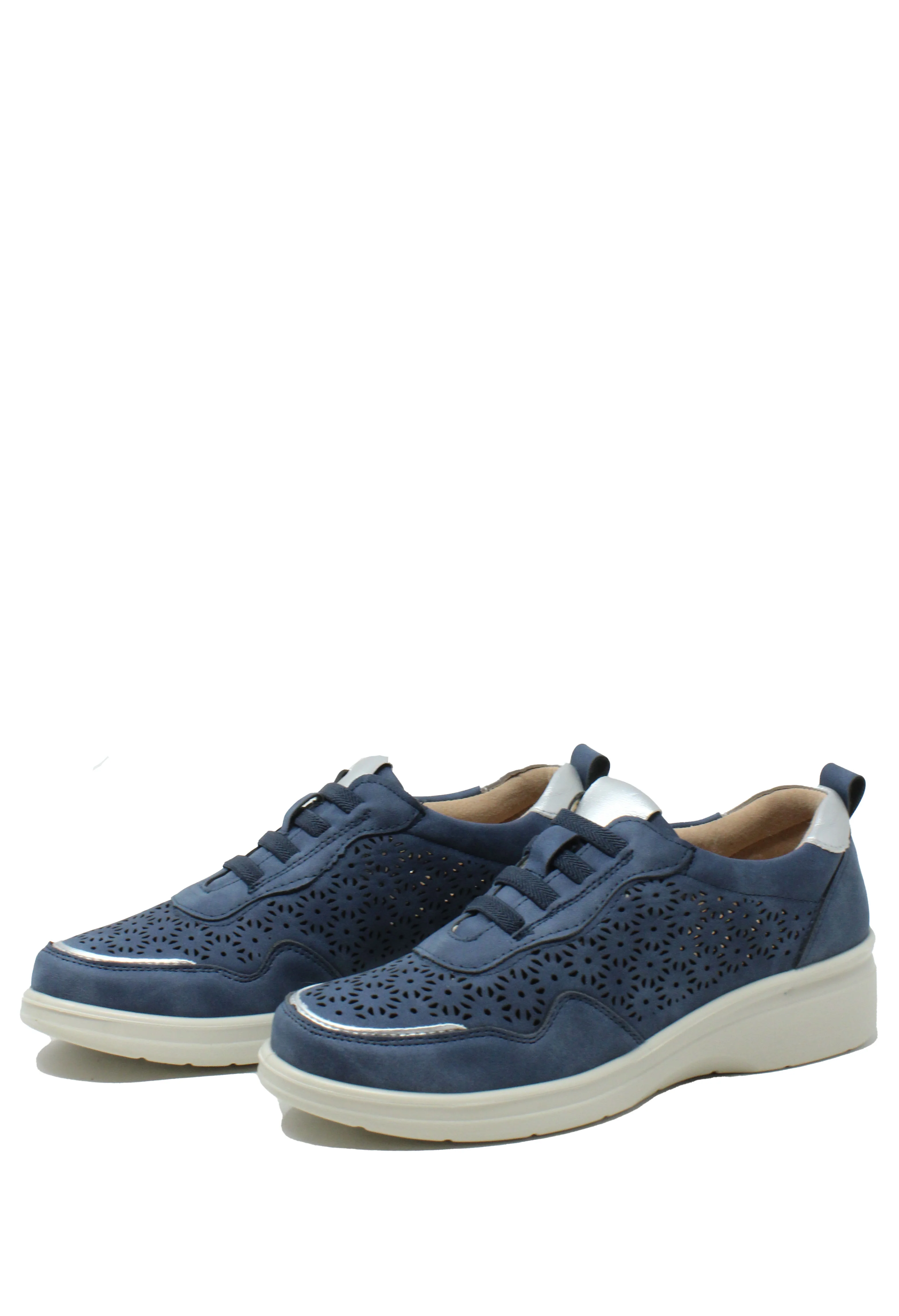 Laser Cut Trainer - Image 4