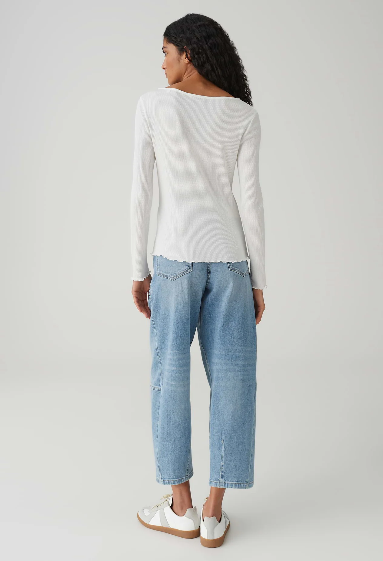 Lightweight Long Sleeve Top - Image 3
