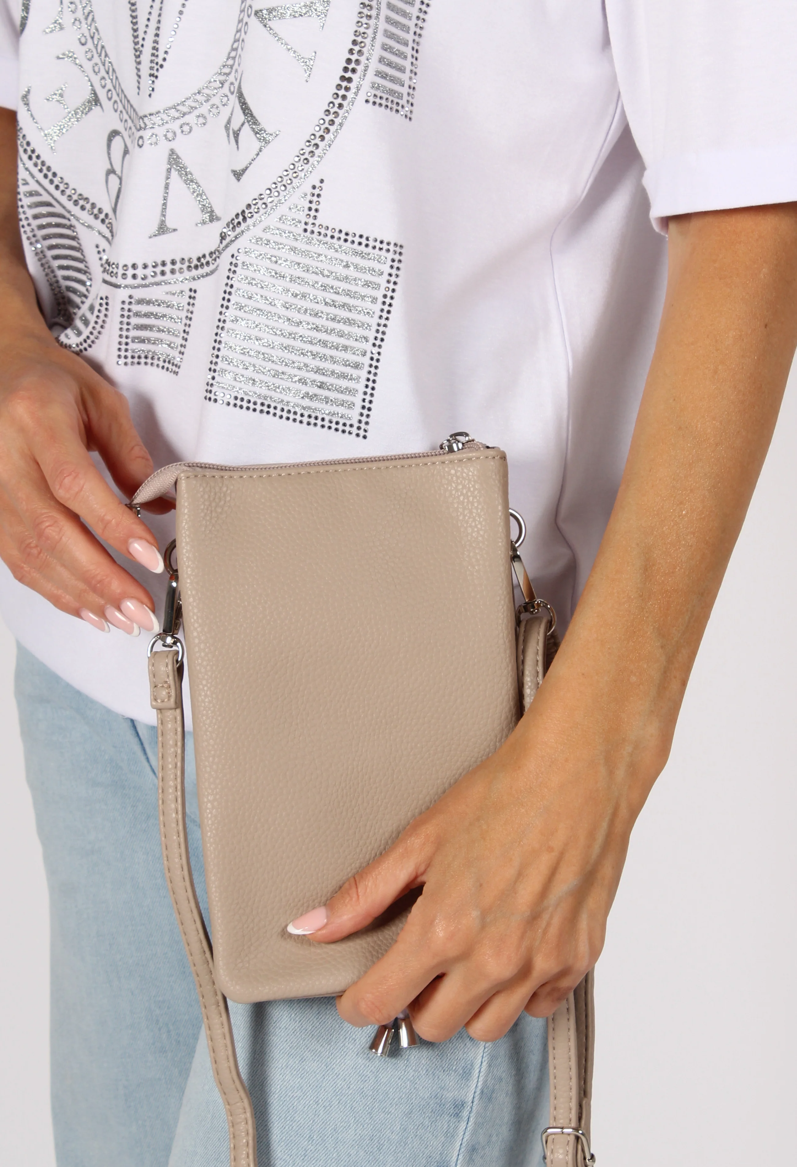 Longline Envelope Bag - Image 15