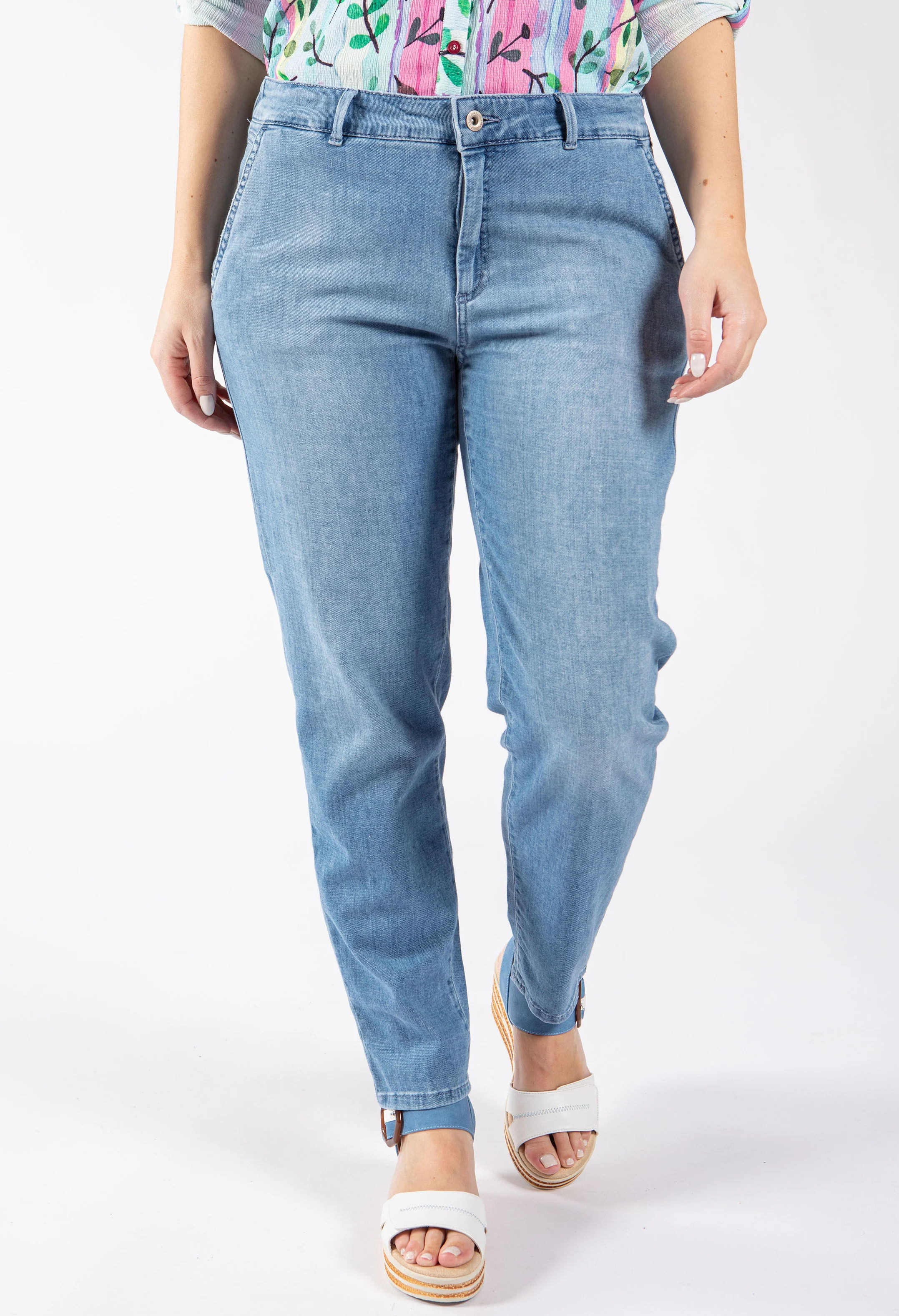 Maron S Relaxed Fit Jeans - Image 5