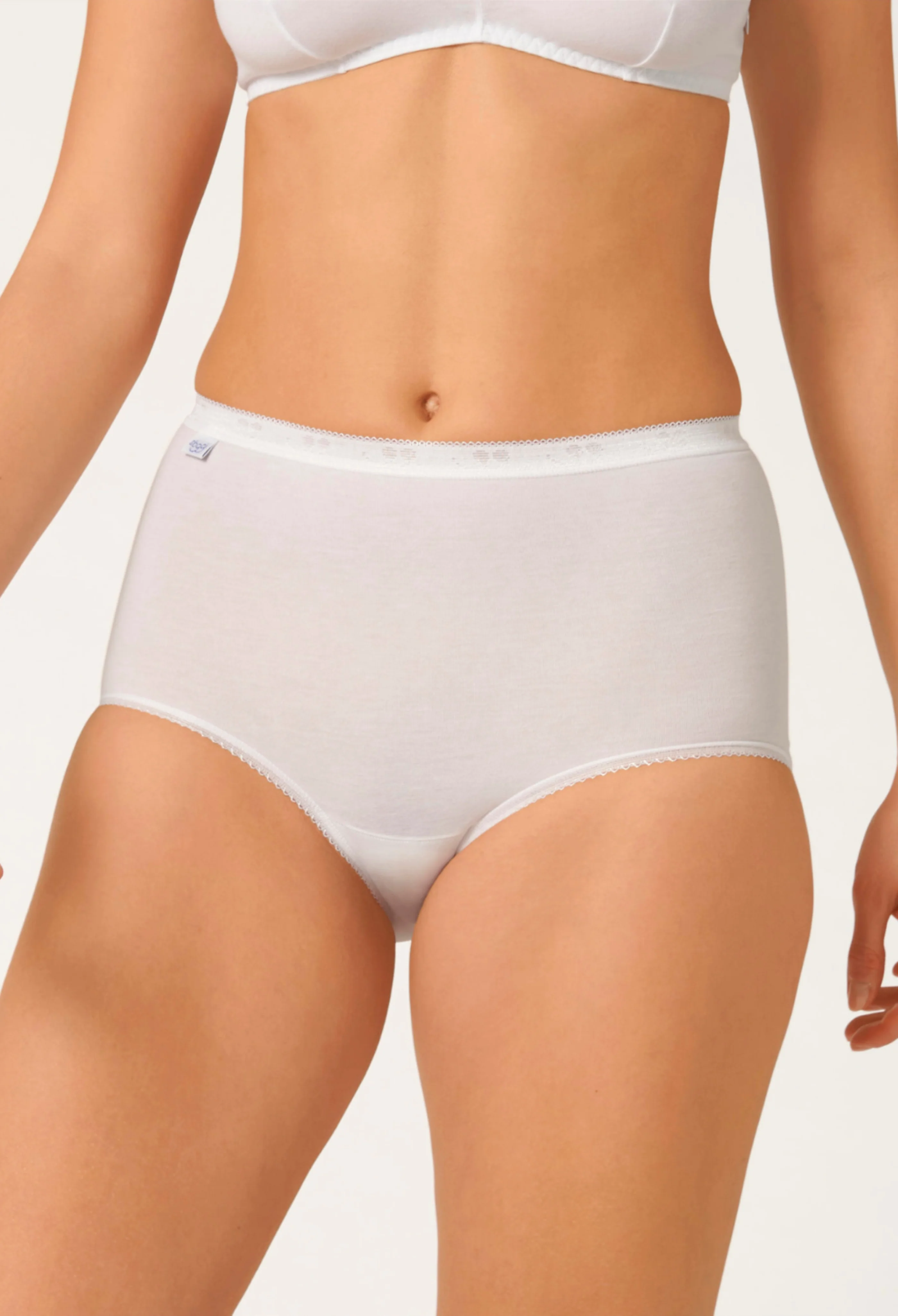 Maxi Basic Premium Comfort Brief 3 Pack - Image 2