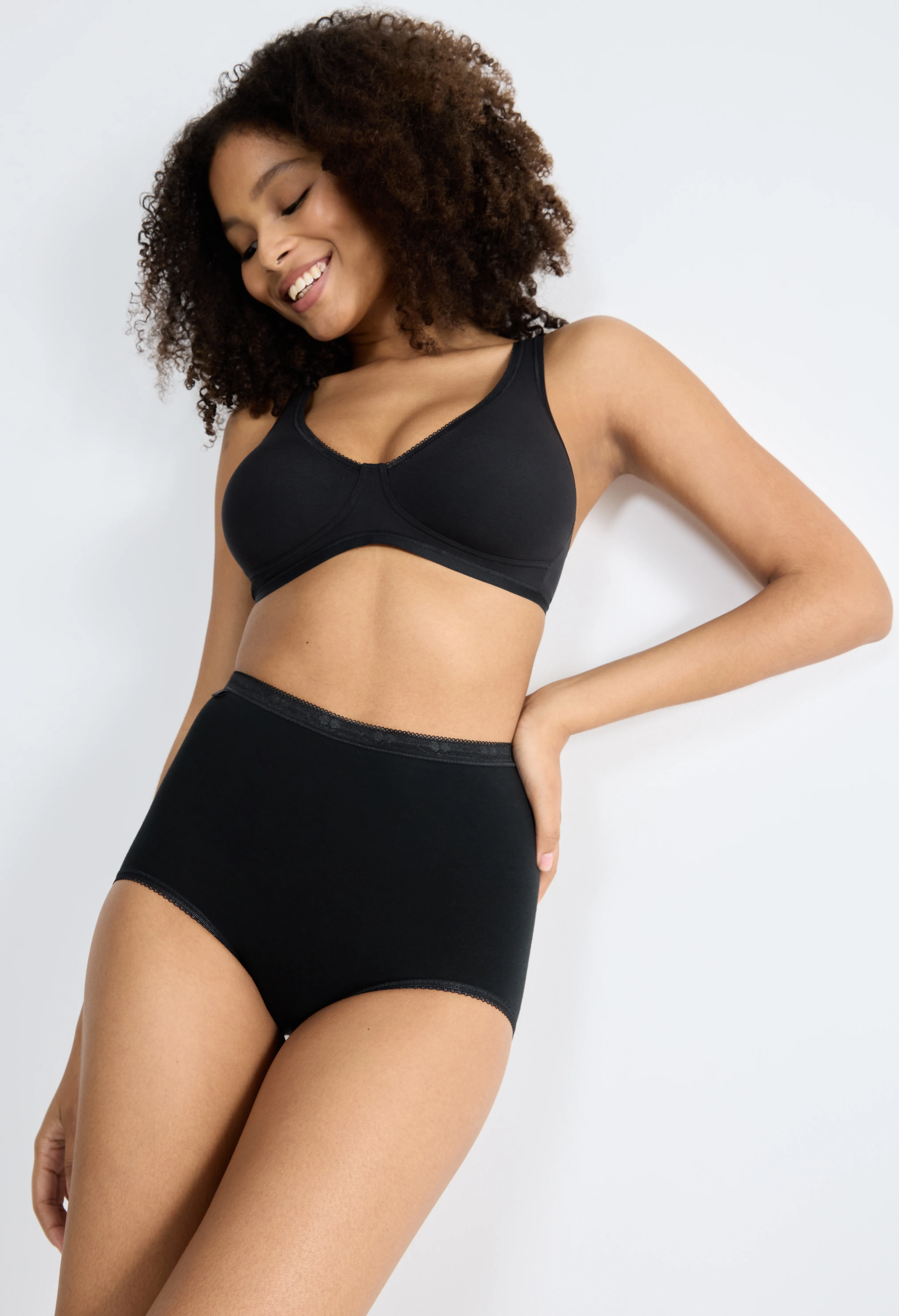 Maxi Basic Premium Comfort Brief 3 Pack - Image 5