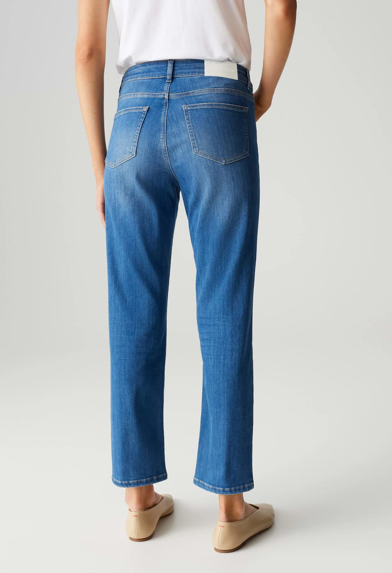 Melly Base Mid Rise Straight Jeans - Image 10
