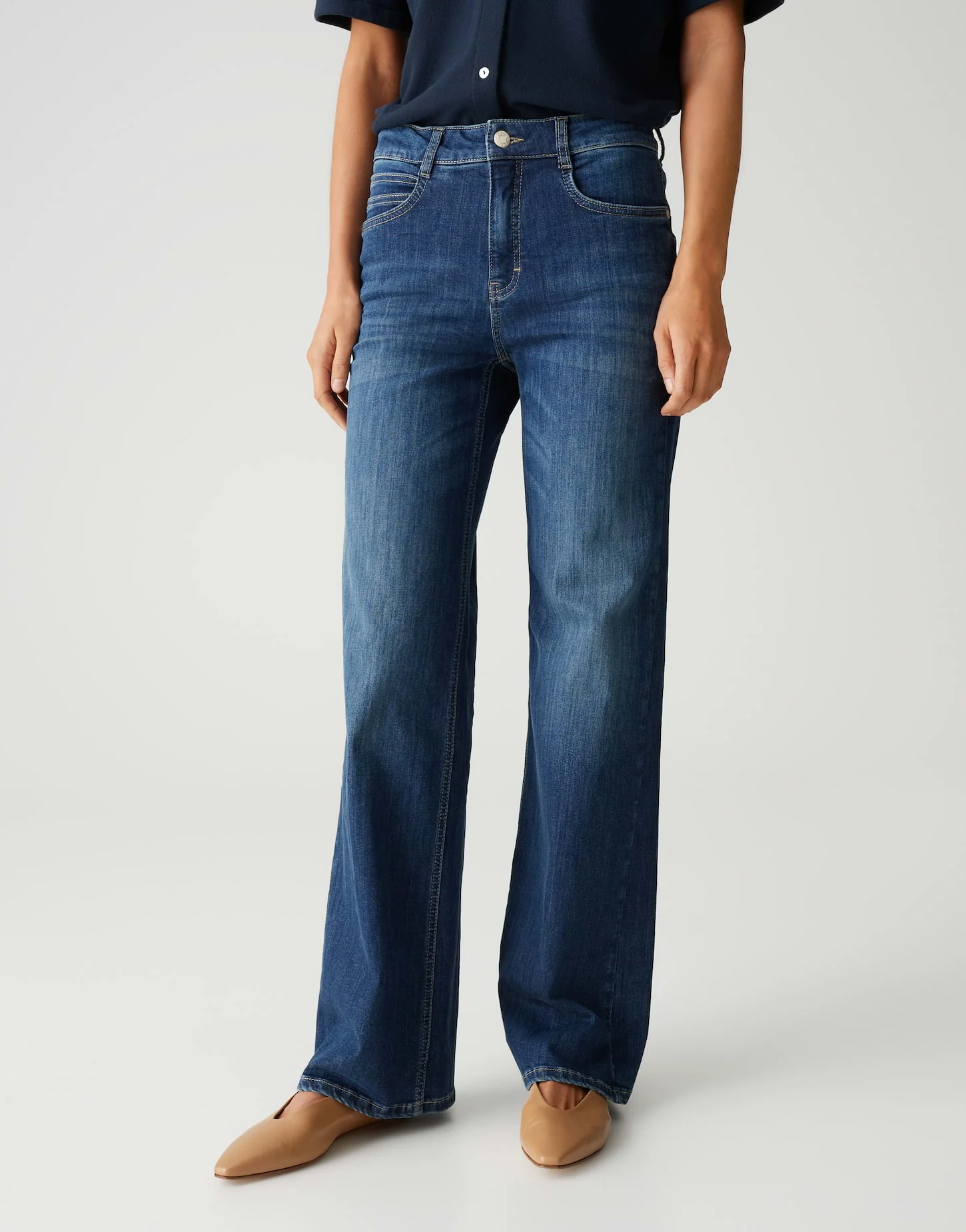 Melly Modern Mid Rise Wide Leg Jeans - Image 9