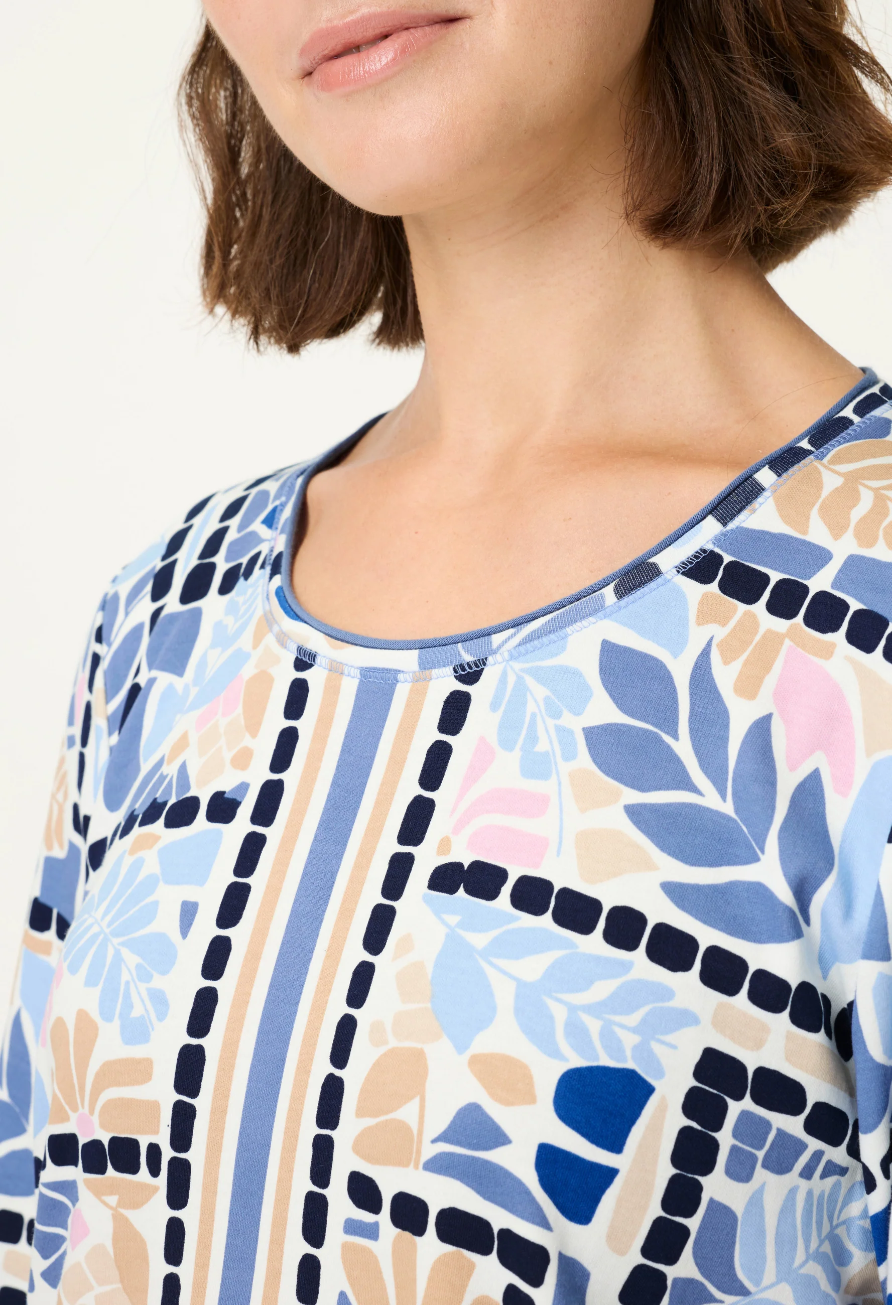Mosaic Design Top - Image 3