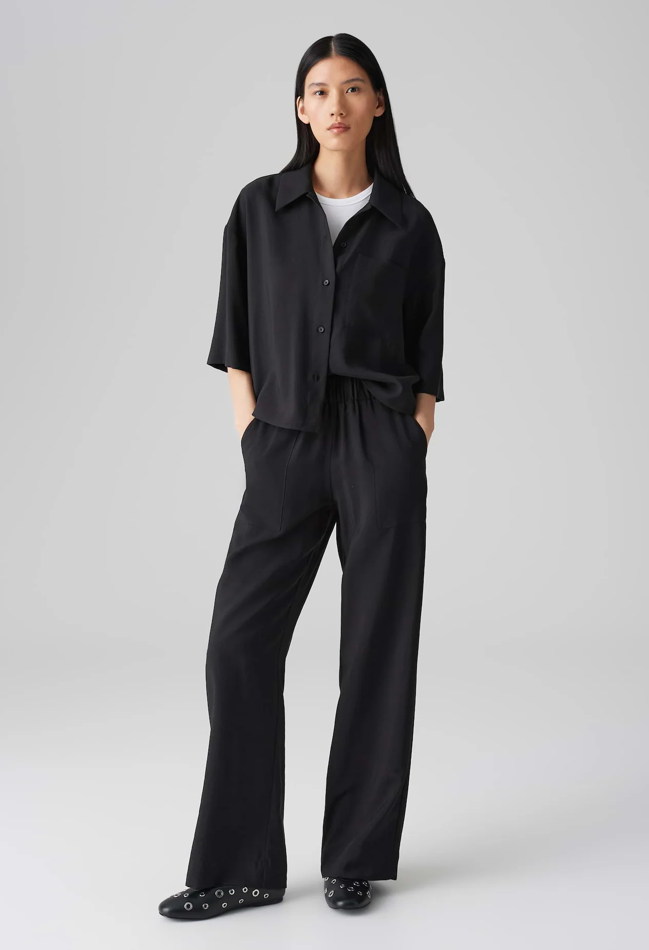 Fabbey Loose soft shirt blouse with pleat detail - Image 3