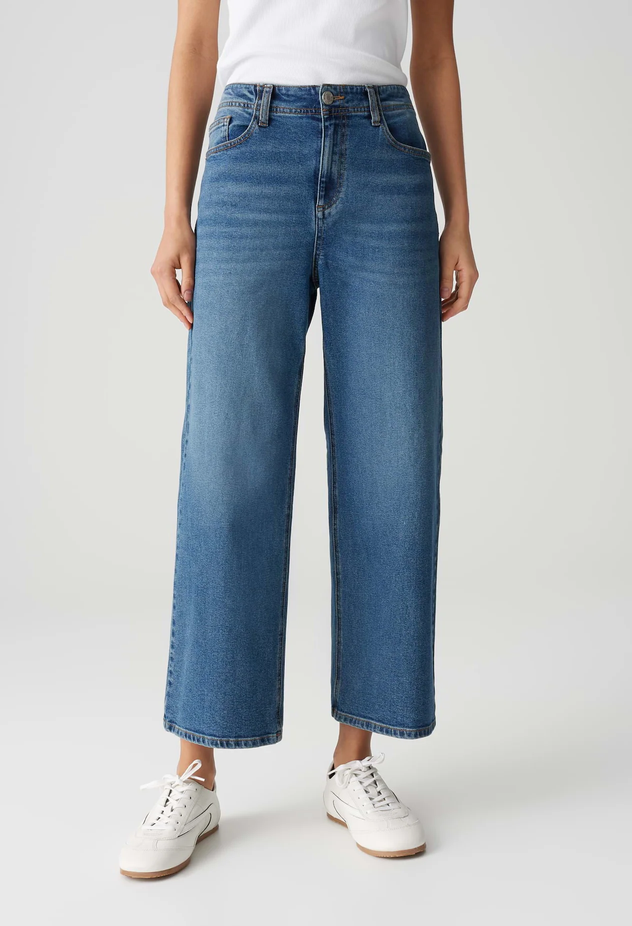 Lanah Cropped Wide Leg Jeans - Image 3