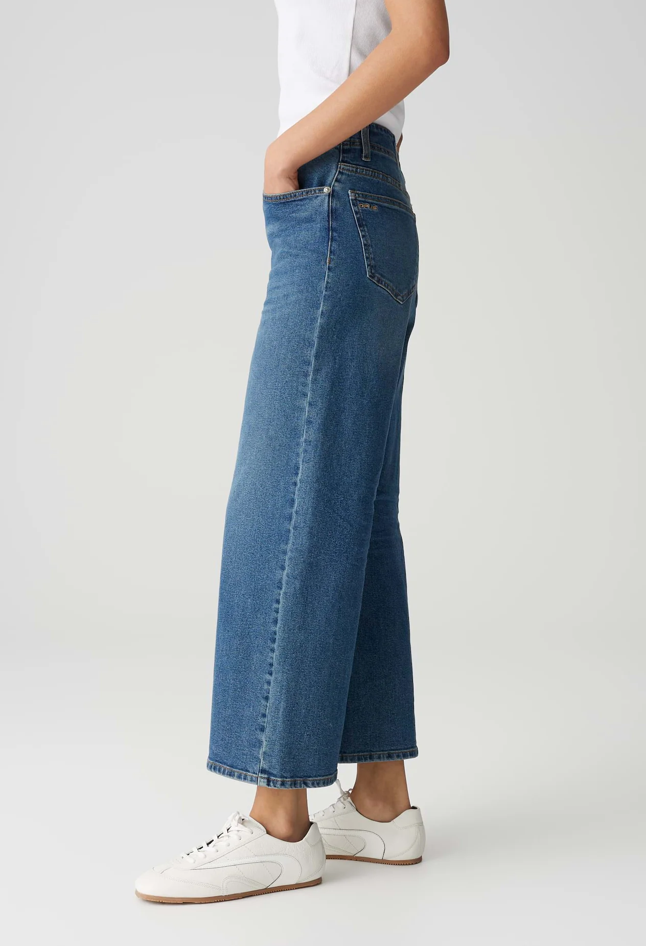 Lanah Cropped Wide Leg Jeans - Image 5