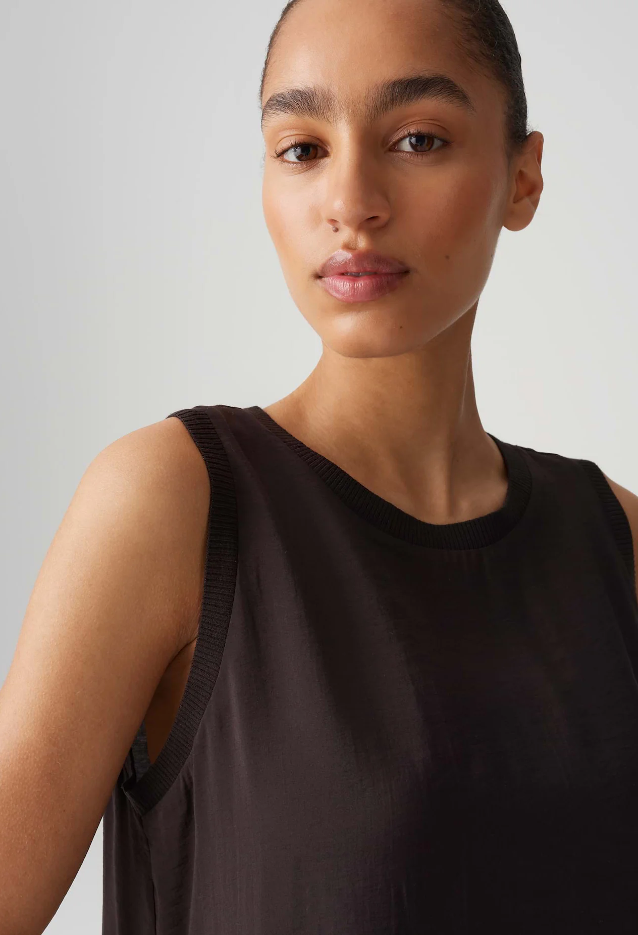 Wemba summery strap dress with ribbed cuffs - Image 5