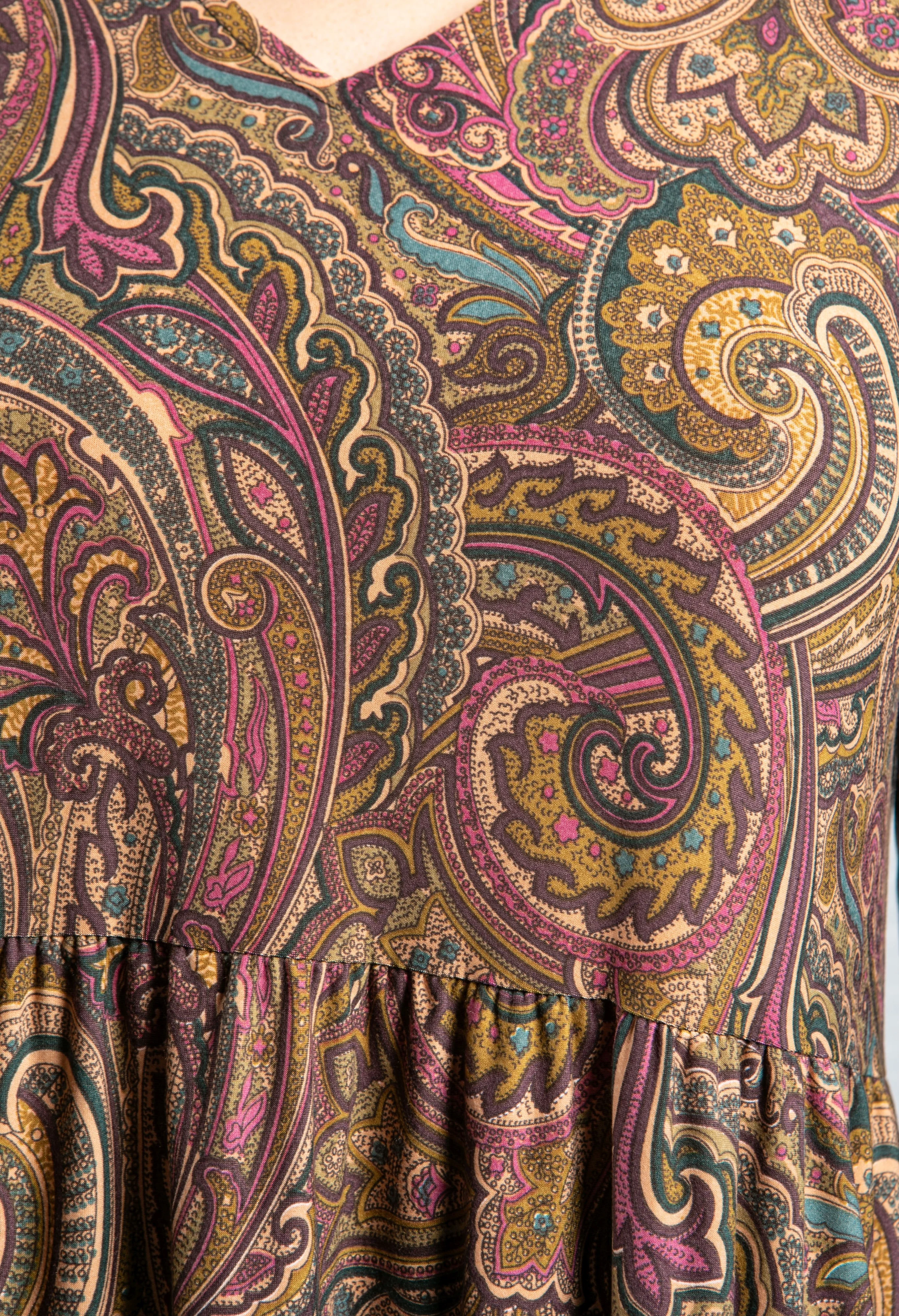 Paisley V-Neck Dress in Wine - Image 4