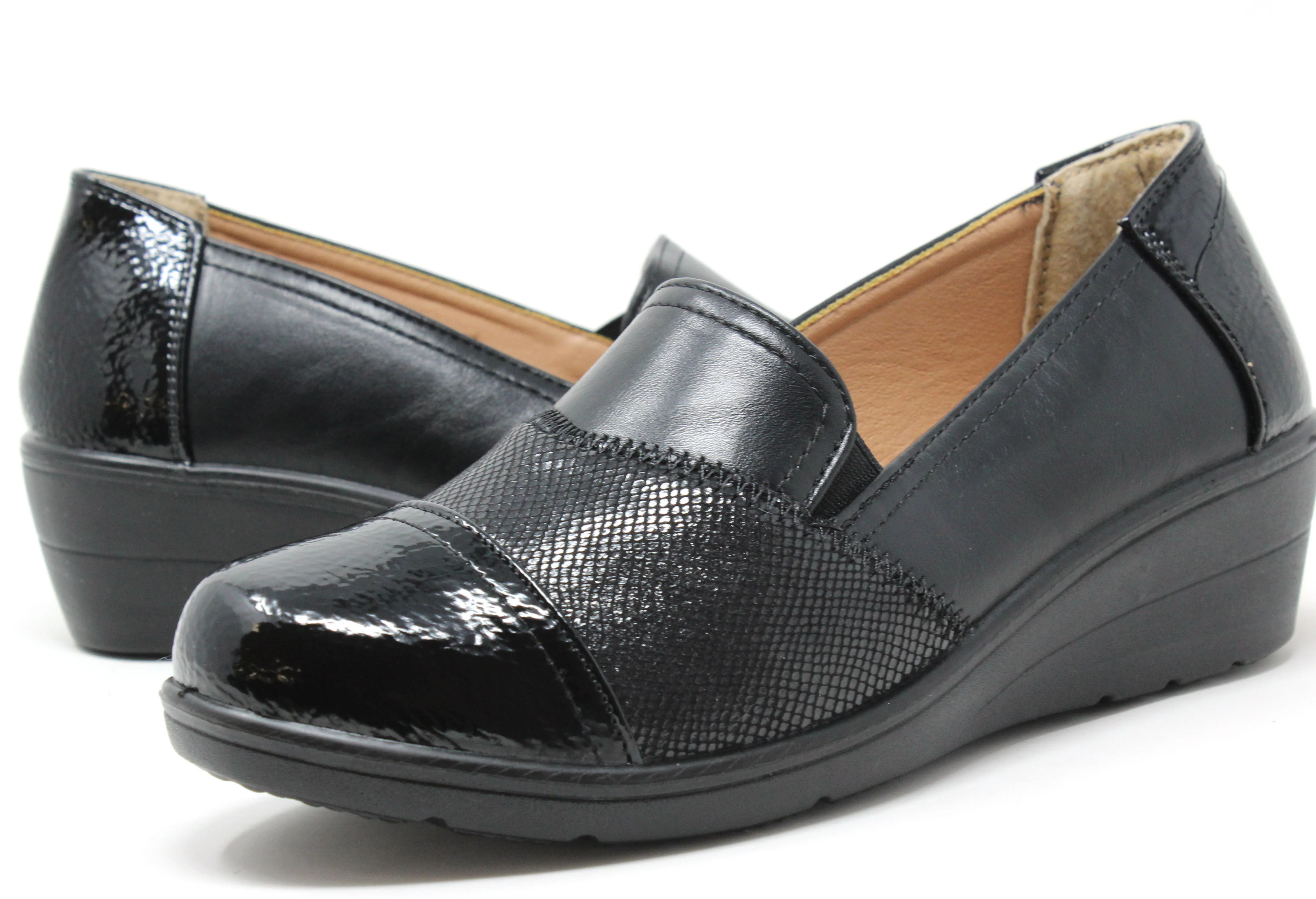 Patchwork Design Wedge Loafer - Image 4