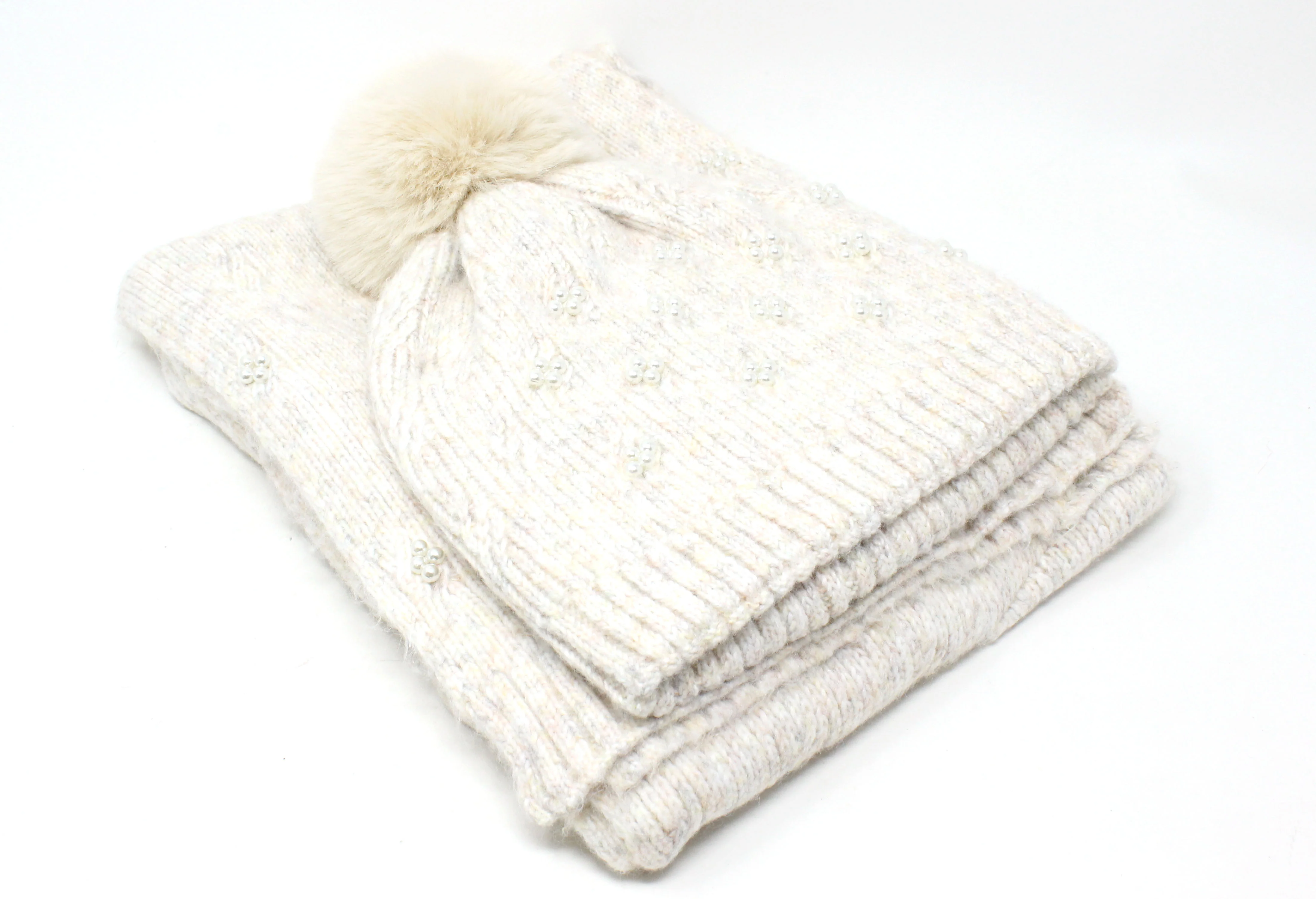 Pearl Hat and Scarf Giftset - Image 5