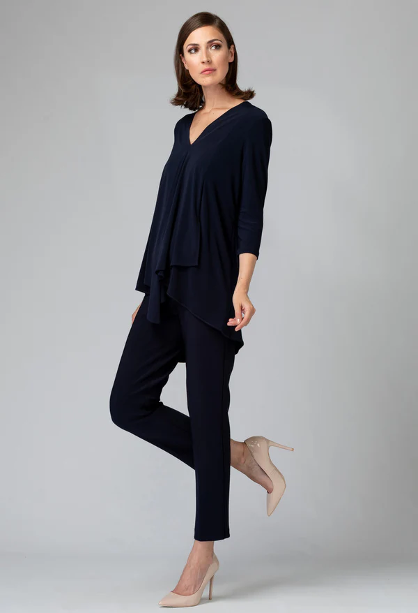 Pleated Front Cropped Pants - Image 9