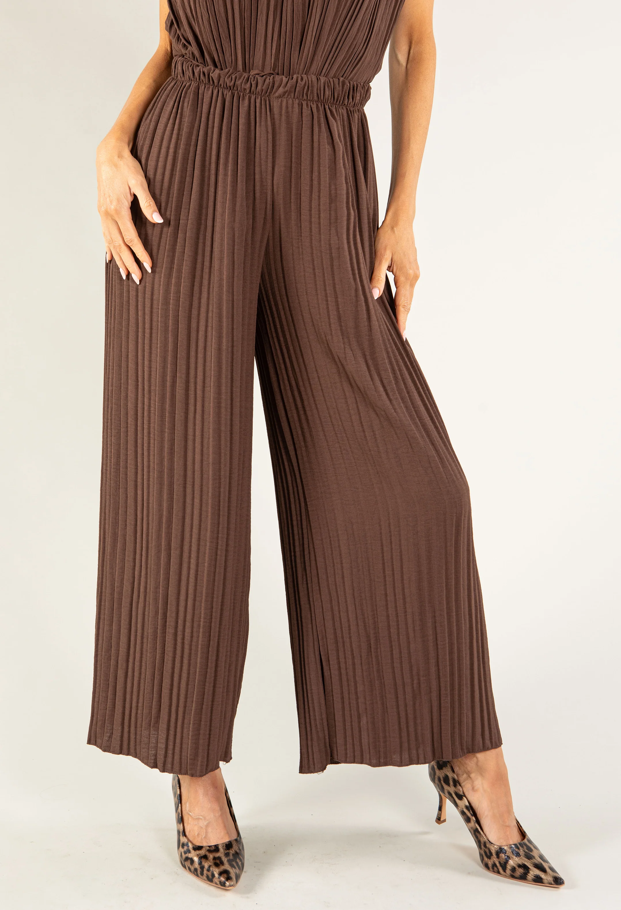 Plisse Pleated Co-Ord - Image 23